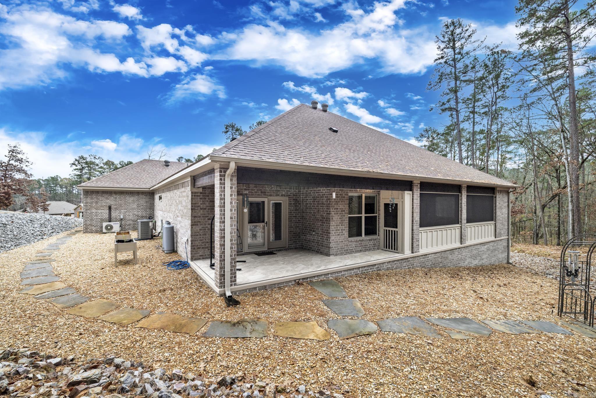 20 Siega  Hot Springs Village, AR