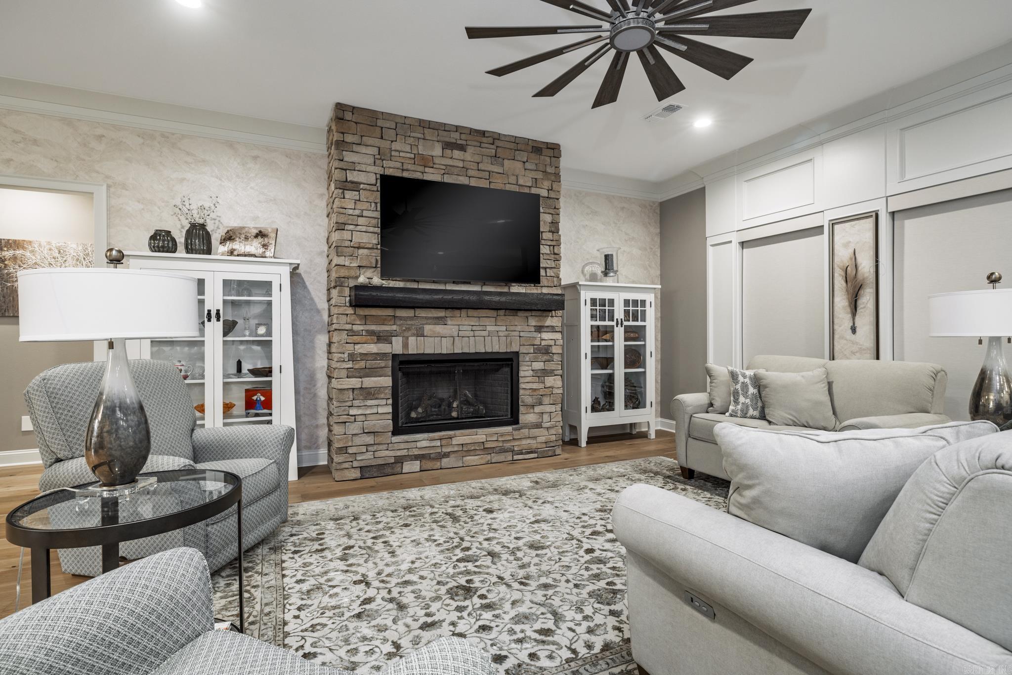 20 Siega  Hot Springs Village, AR