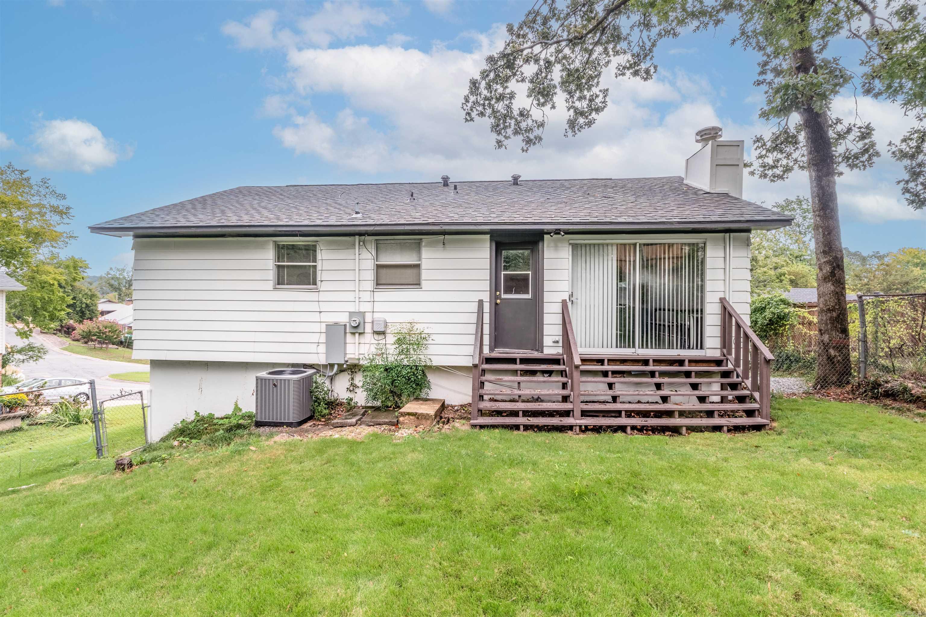 73 White Oak  Little Rock, AR