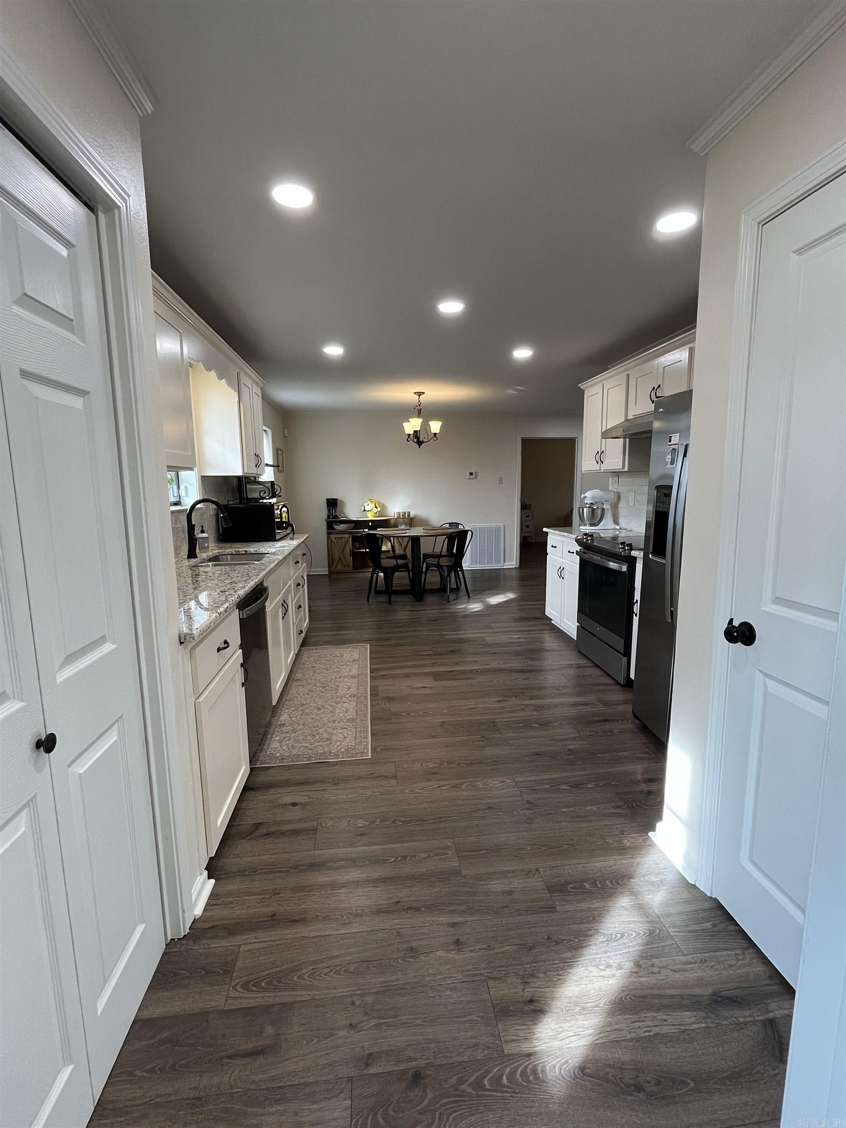 1255 Greenwich Lane  Little Rock, AR