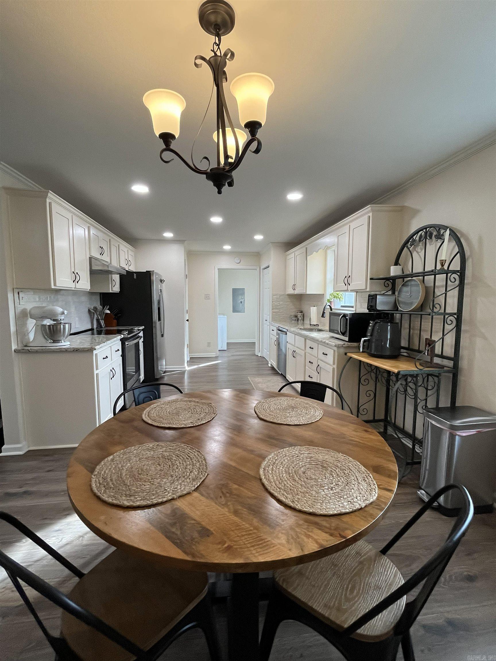 1255 Greenwich Lane  Little Rock, AR