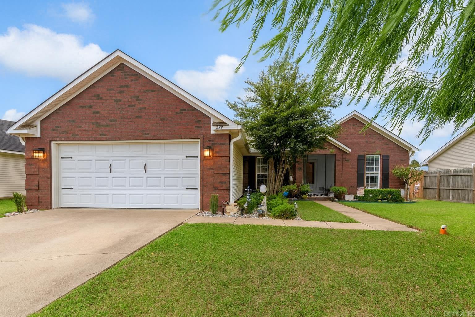 229 N Oak  Brookland, AR