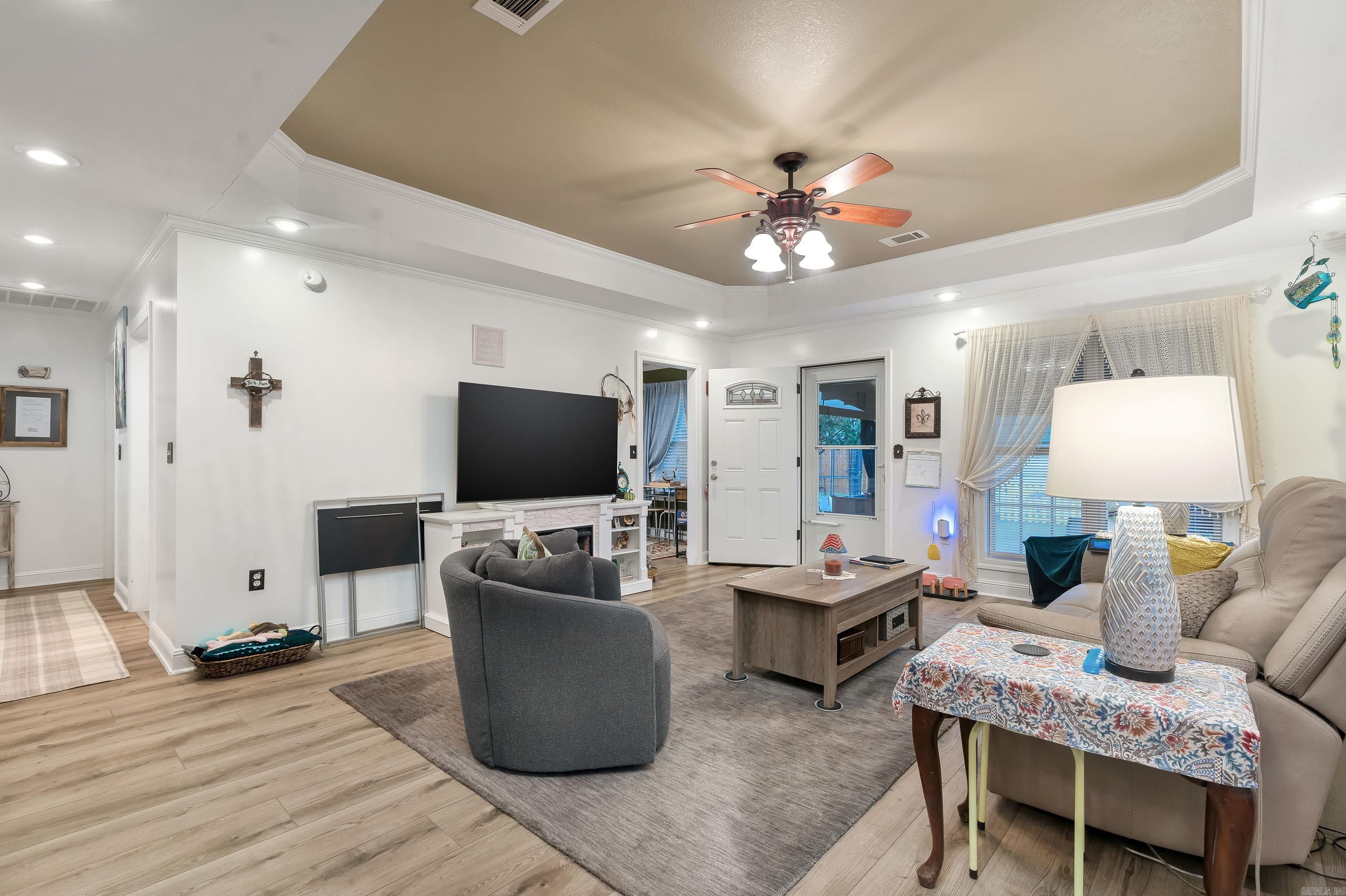 229 N Oak  Brookland, AR