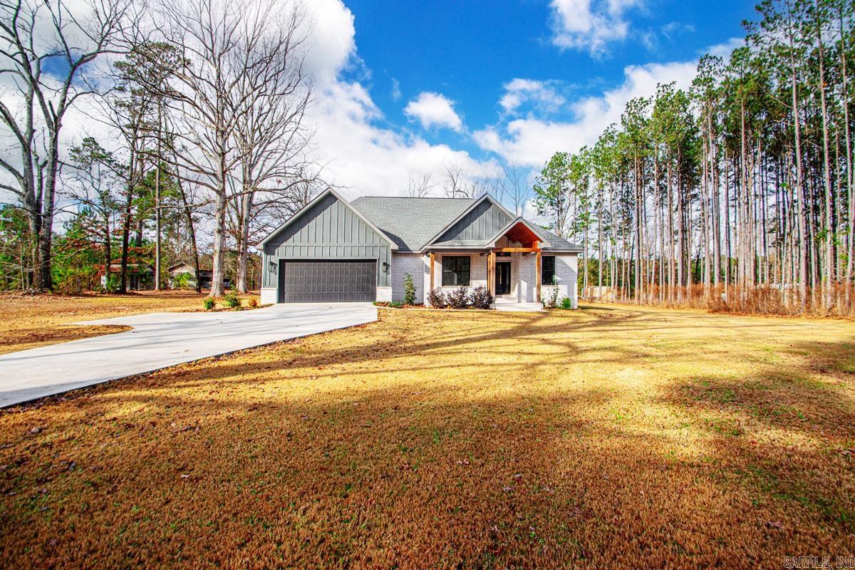 1410 Skyline Drive Sheridan, AR 72150