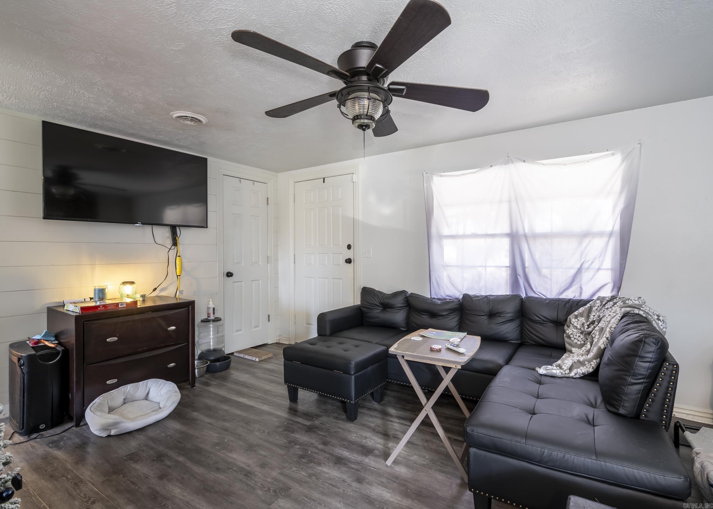 12917 Recreation Dr  Lowell, AR