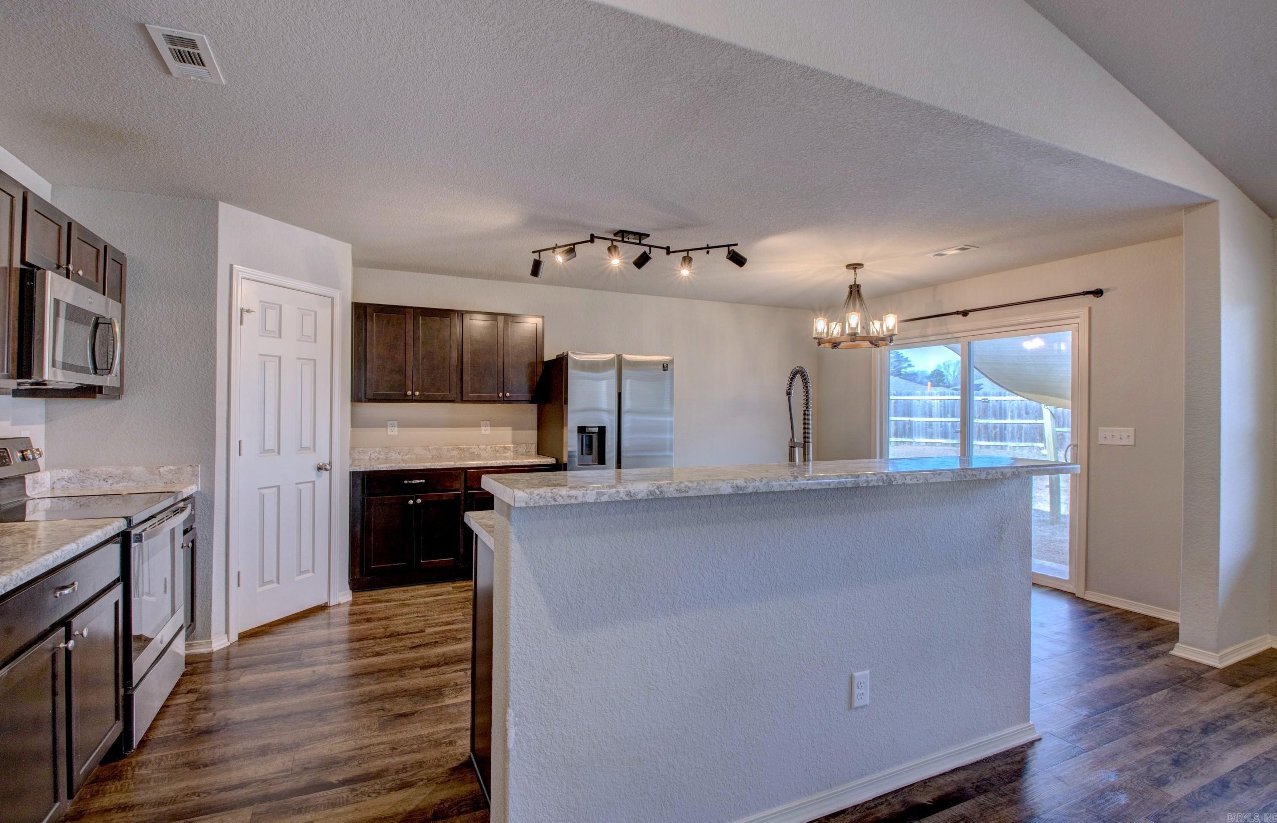 6000 Woodcreek  Alexander, AR