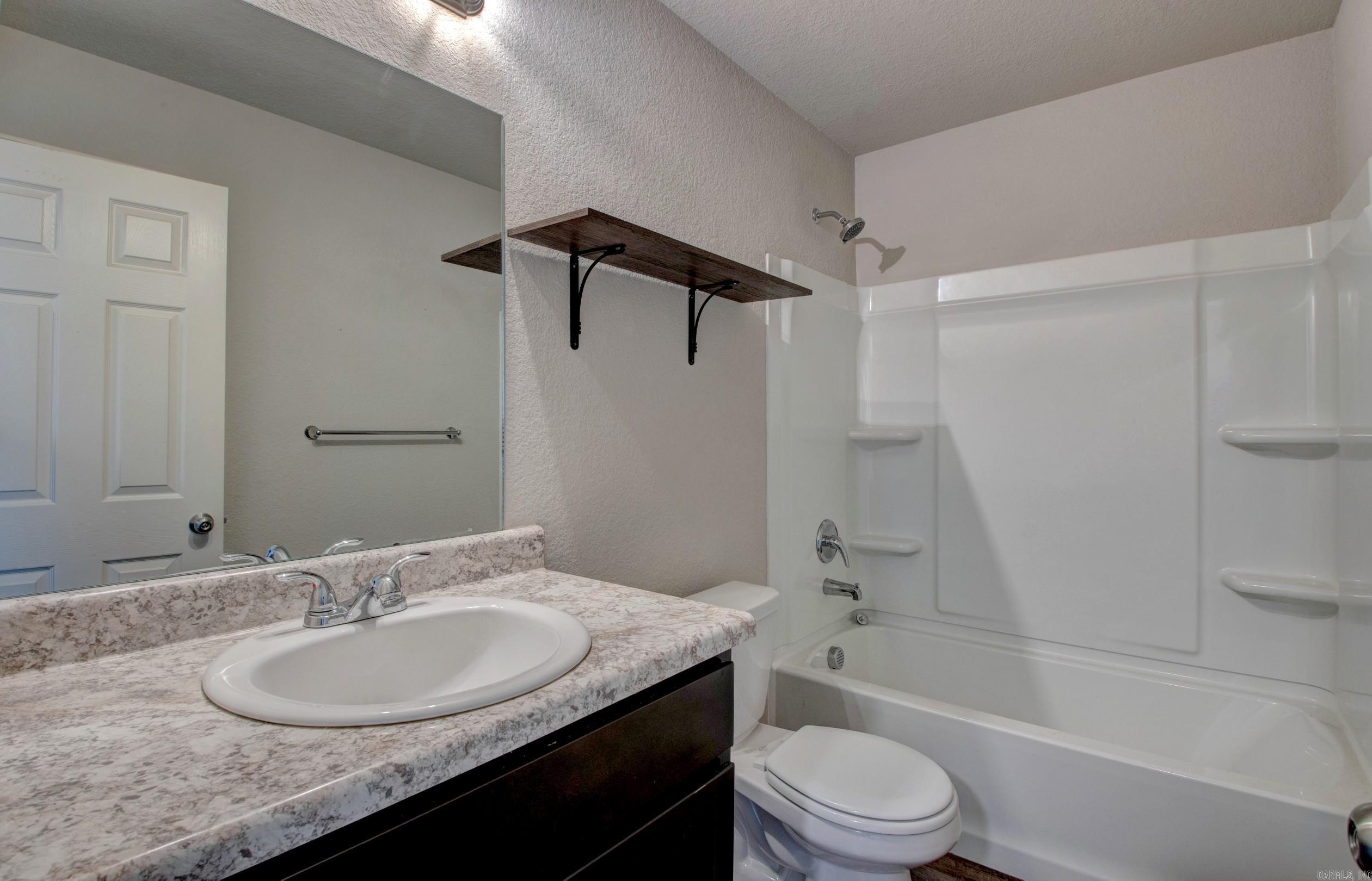 6000 Woodcreek  Alexander, AR