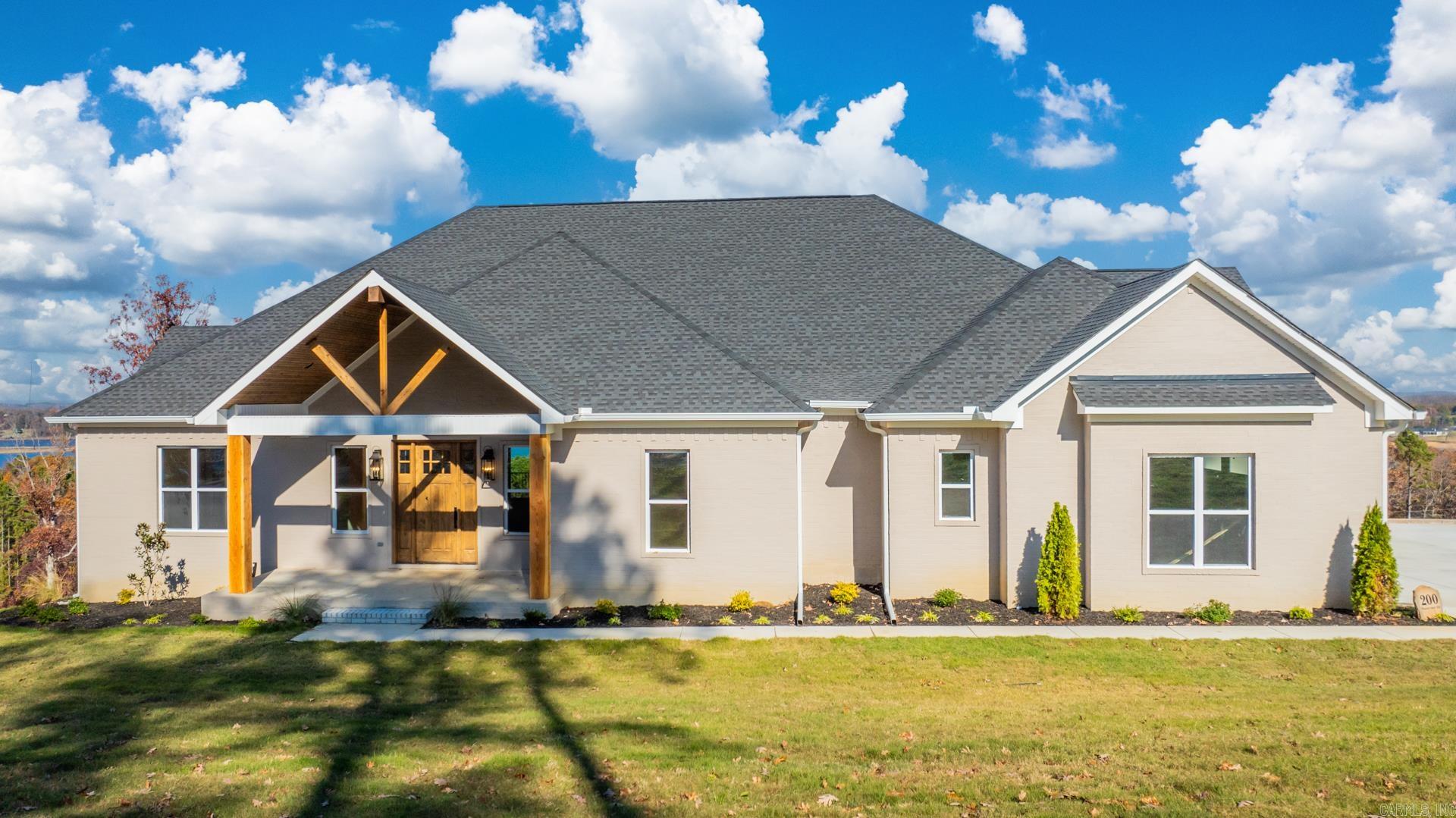 200 Waterview  Conway, AR