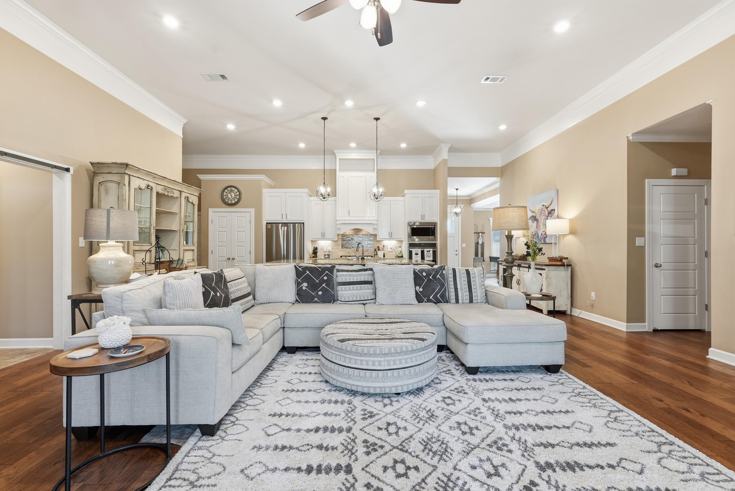 2406 Aberdeen  Bryant, AR