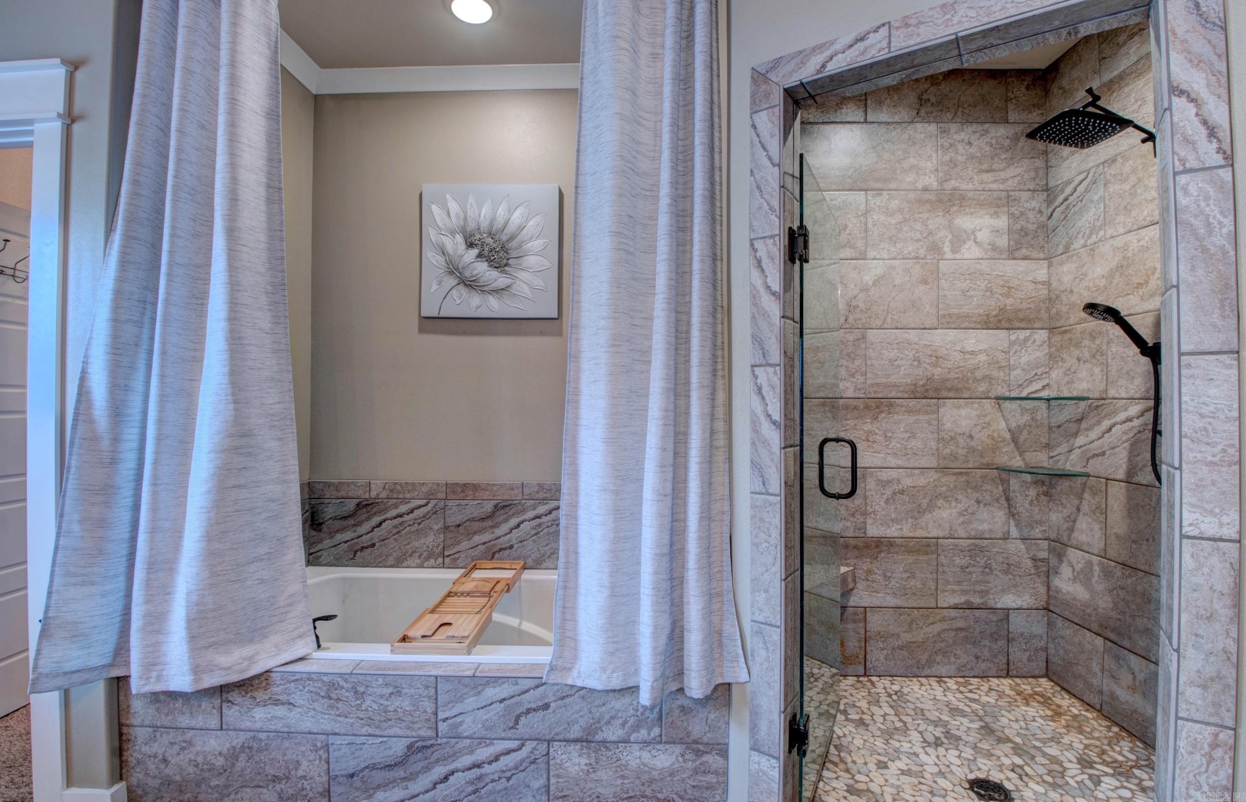 504 Creekside  Bryant, AR