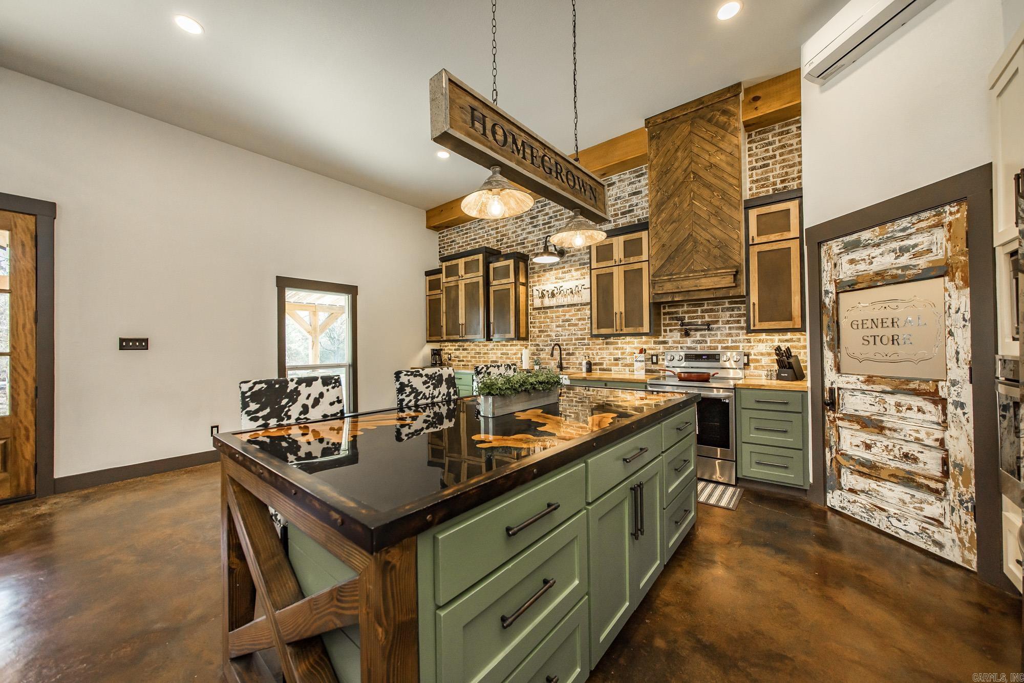 506 & 508 Beryl Road S  Vilonia, AR