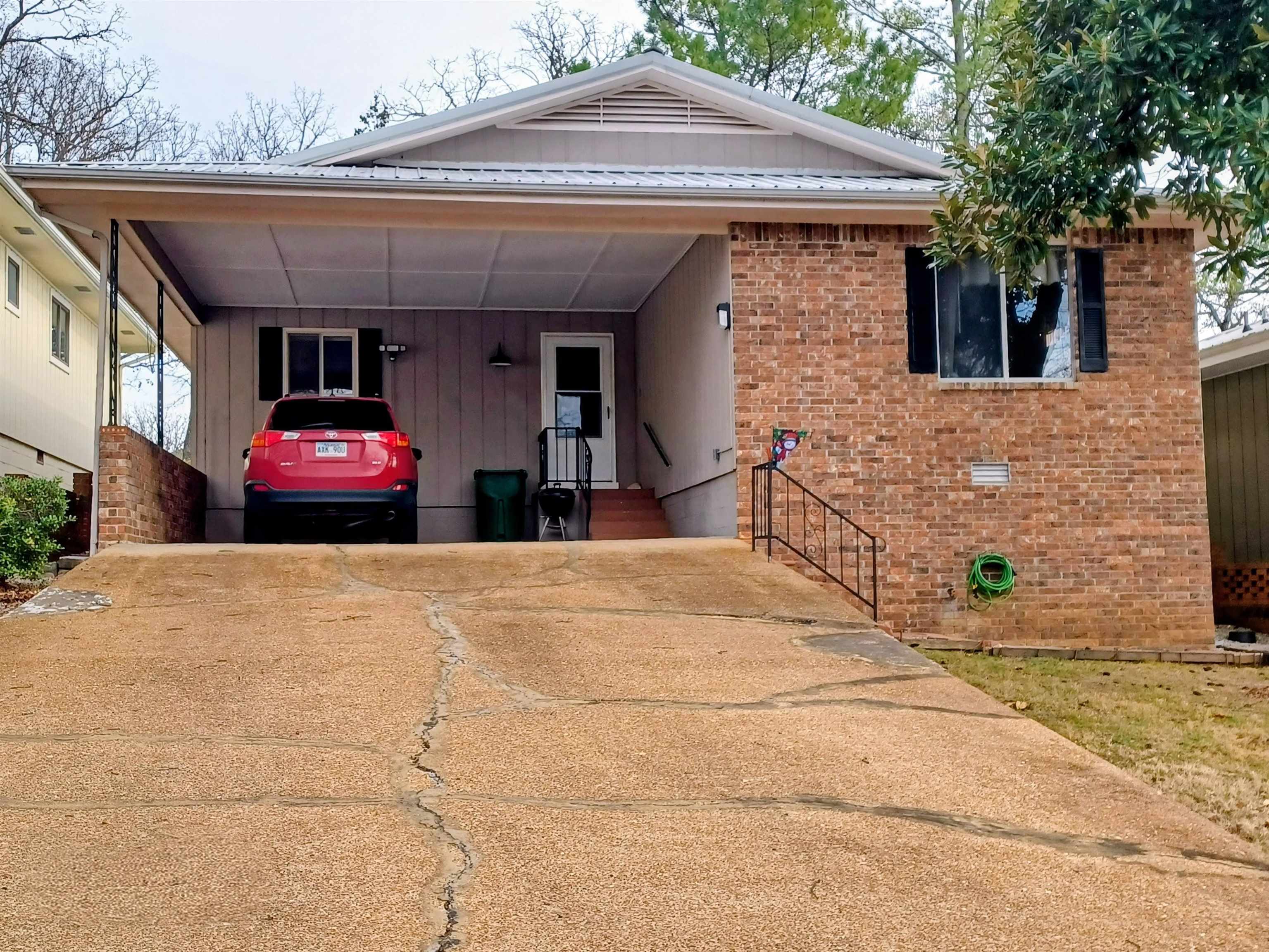 302 Royal  Horseshoe Bend, AR
