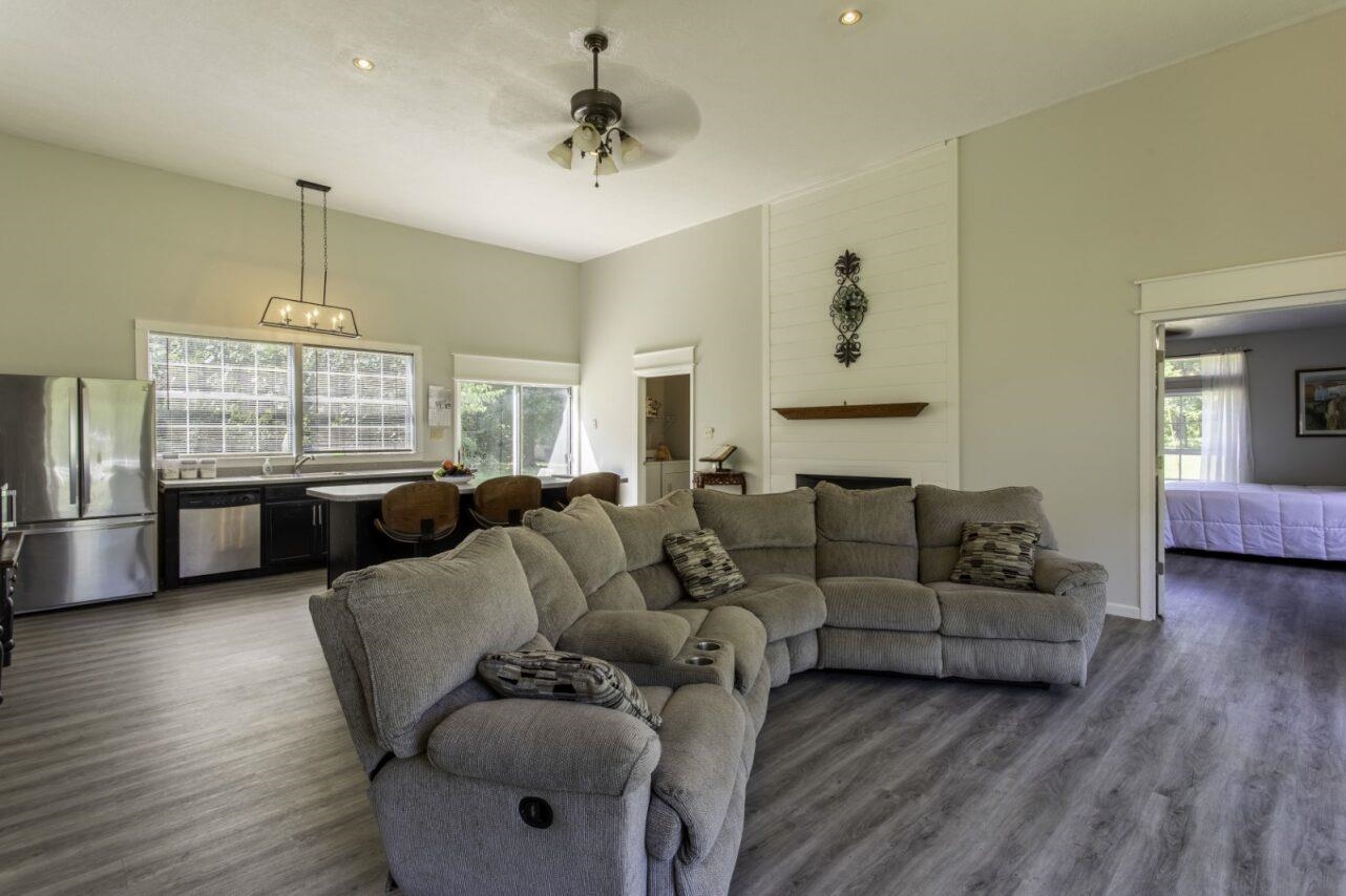 218 River  Hardy, AR