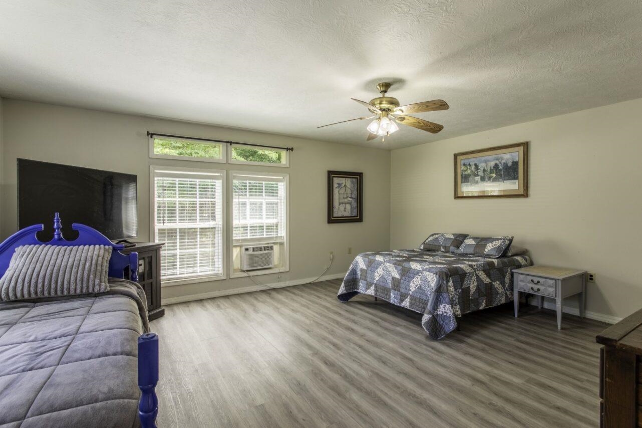 218 River  Hardy, AR