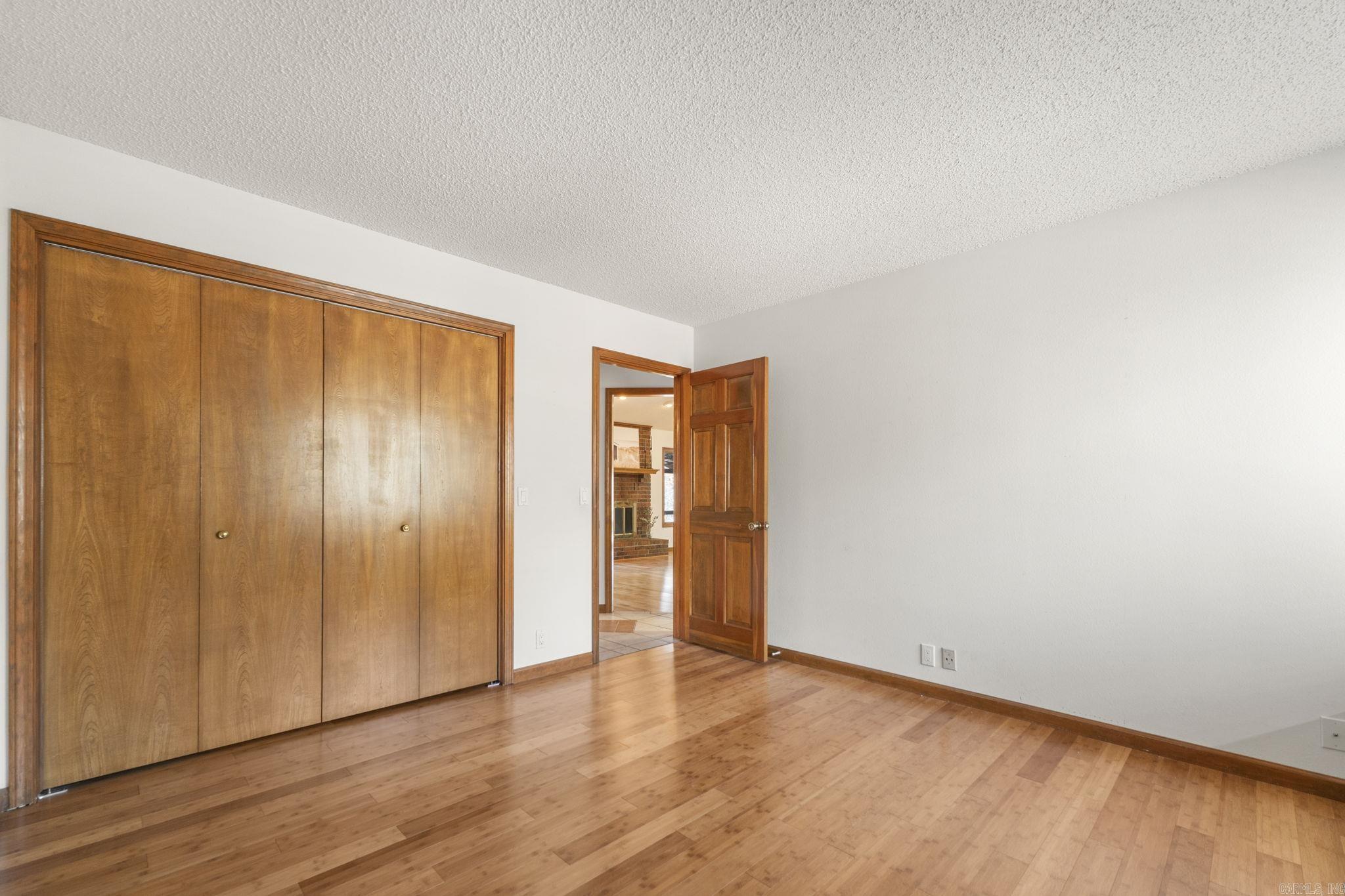 27 Encantado Ln Hot Springs Village, AR 71909-7408