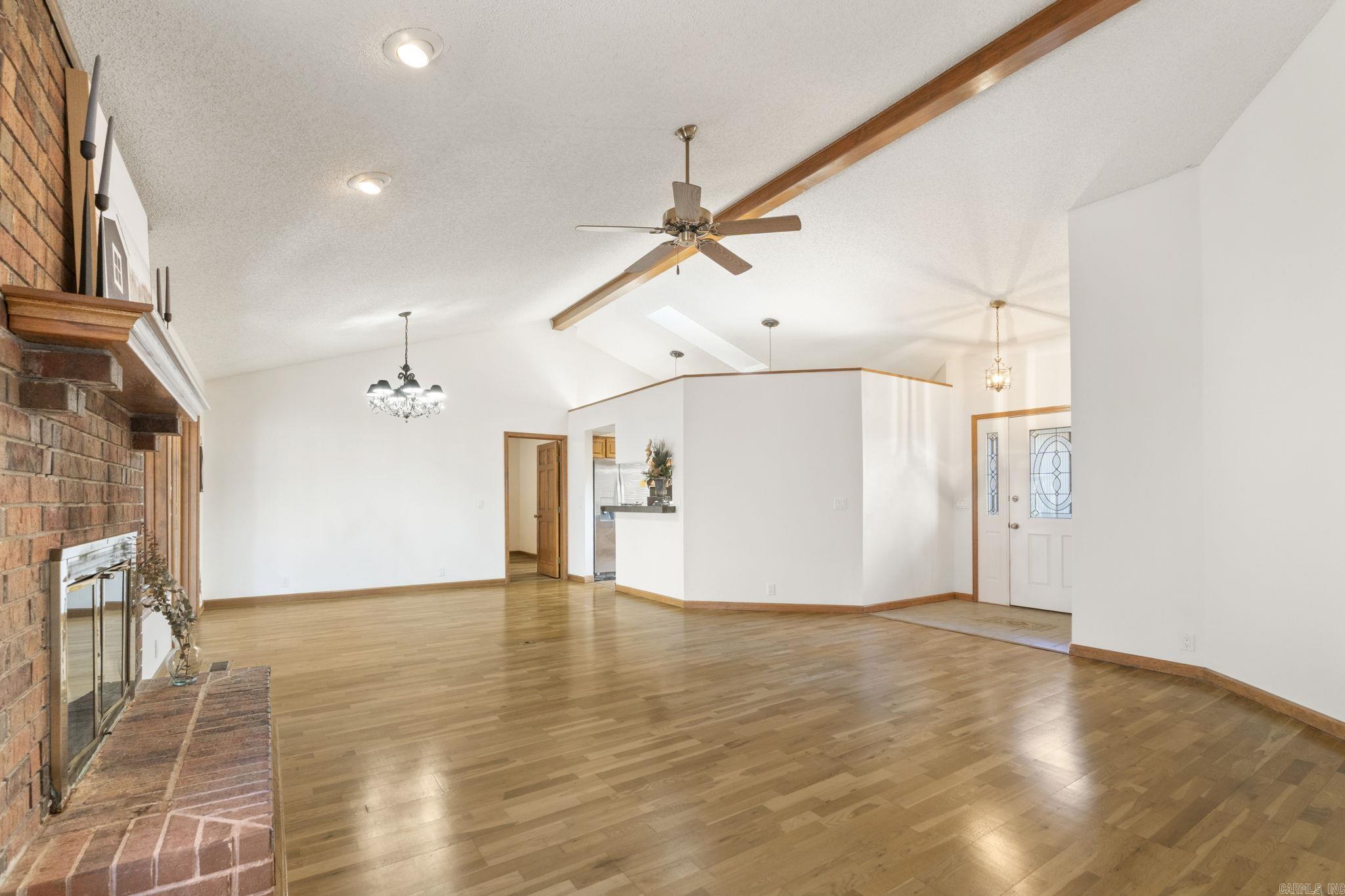 27 Encantado Ln Hot Springs Village, AR 71909-7408