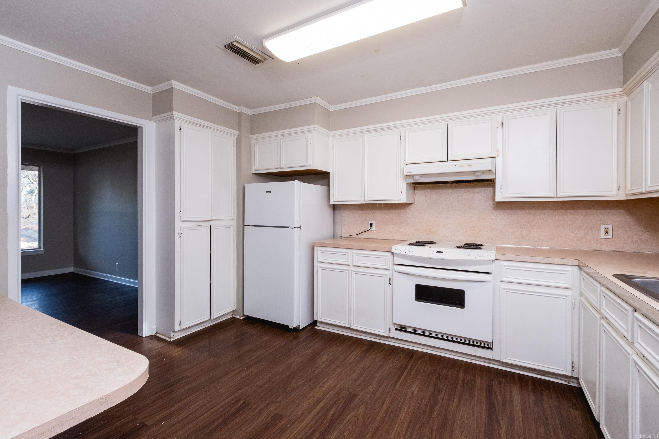 69 Lakeshore  Little Rock, AR