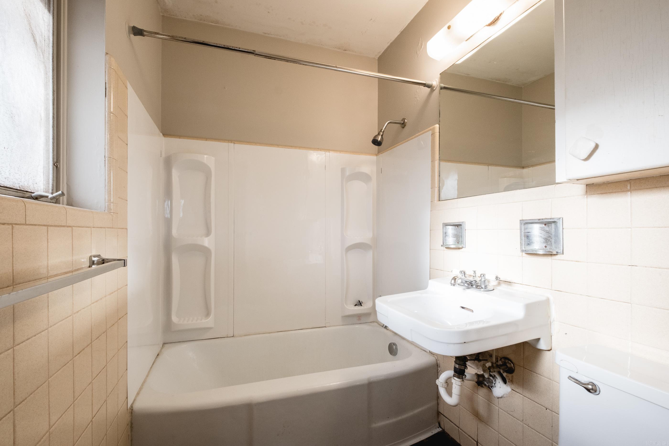 69 Lakeshore  Little Rock, AR