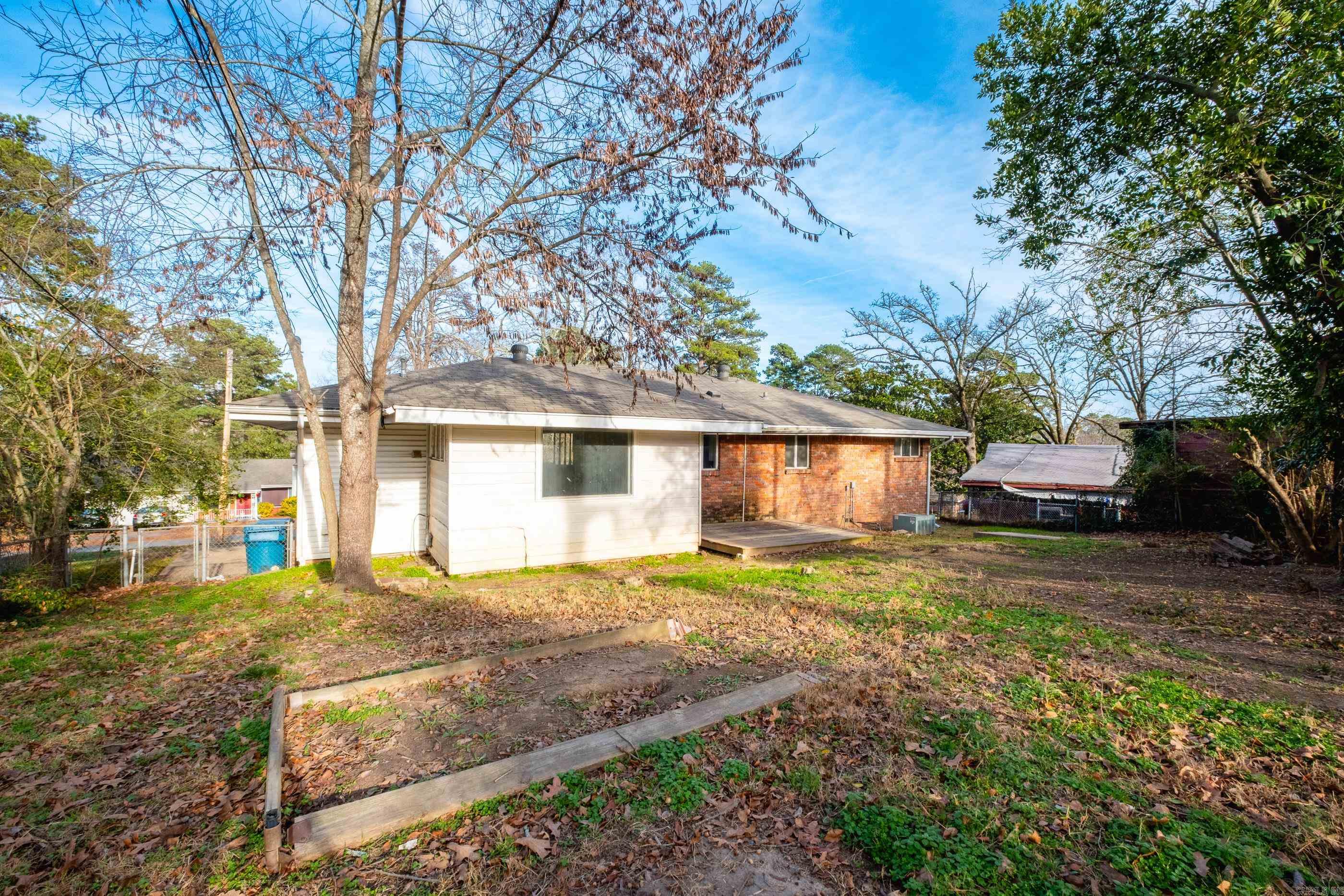 69 Lakeshore  Little Rock, AR