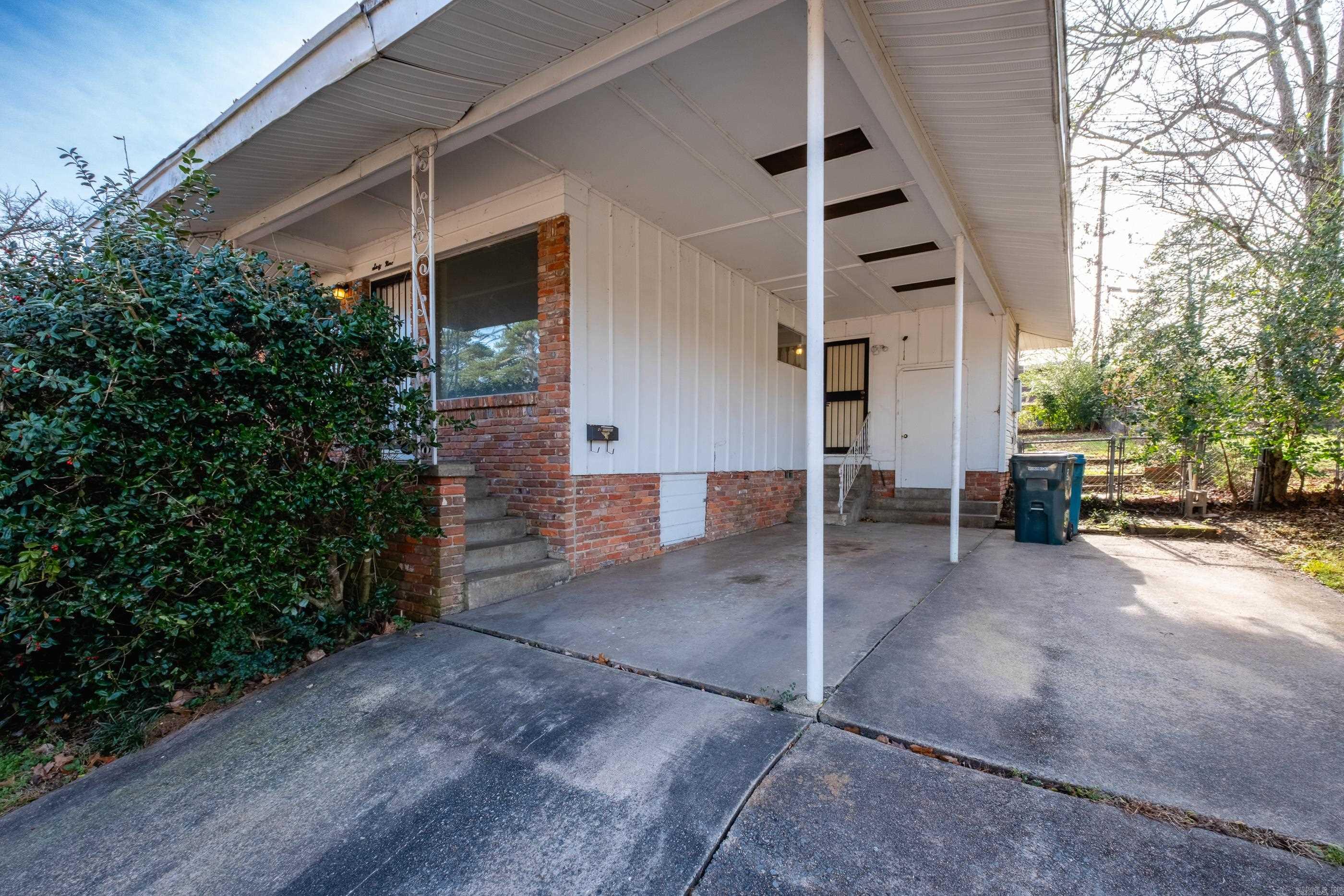 69 Lakeshore  Little Rock, AR