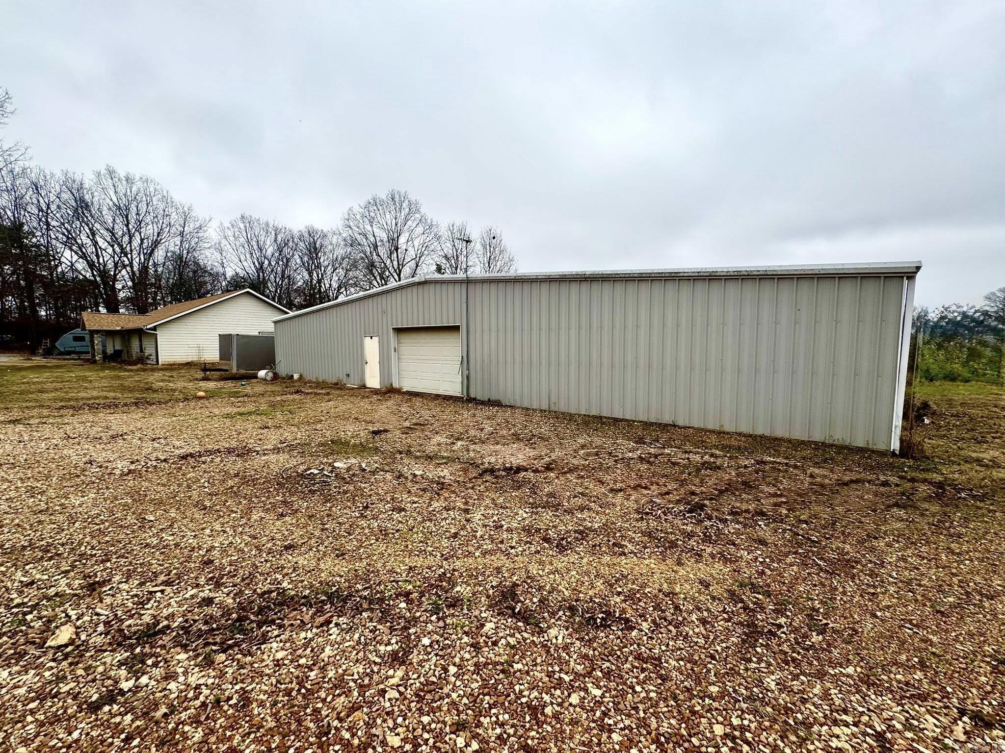 656 Pitard Loop  Mountain View, AR