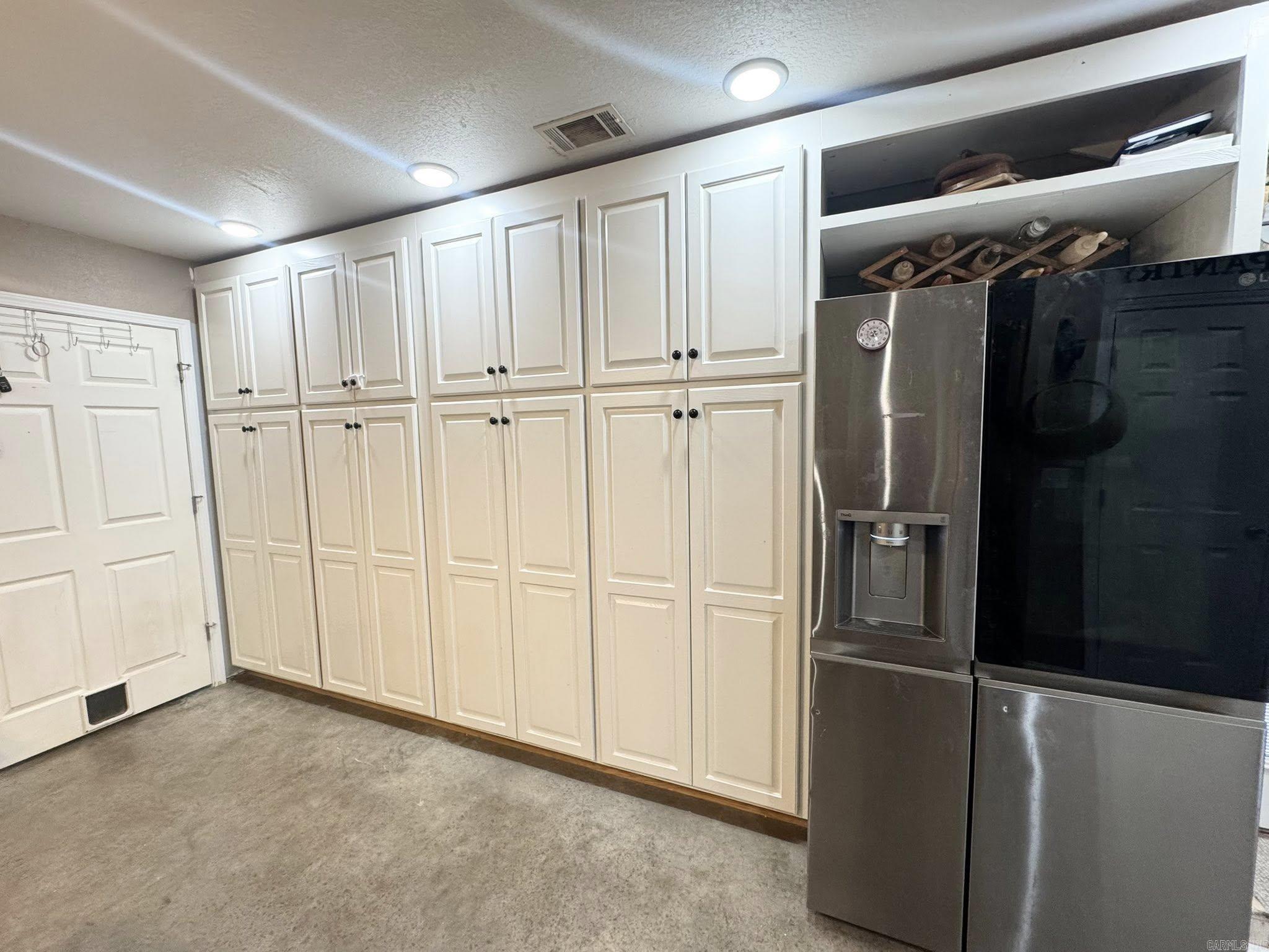 656 Pitard Loop  Mountain View, AR