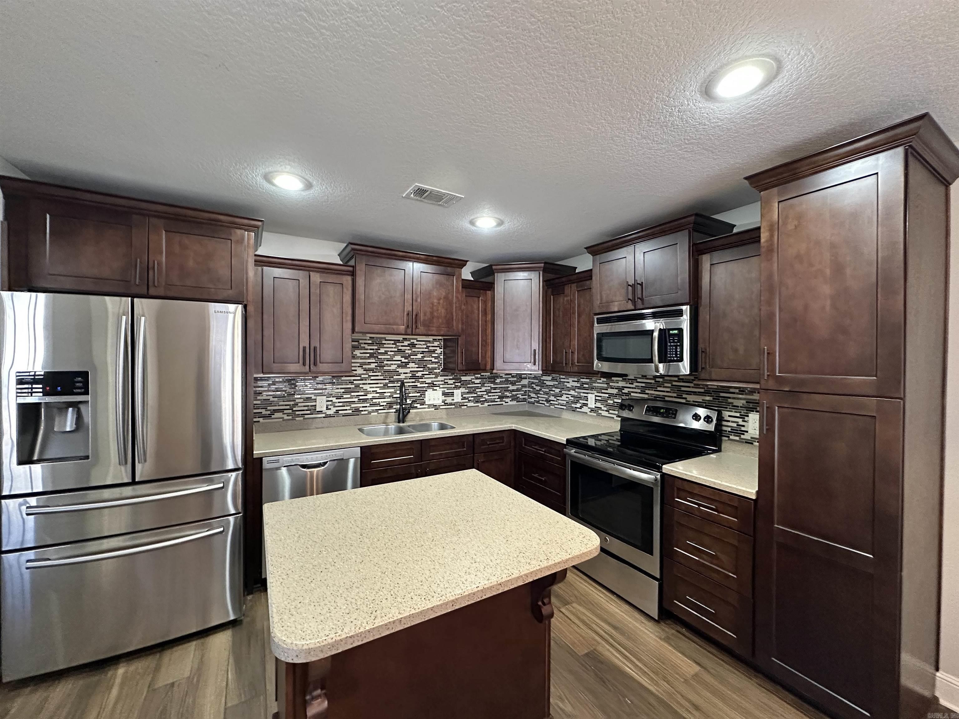 107 Emma  Brookland, AR