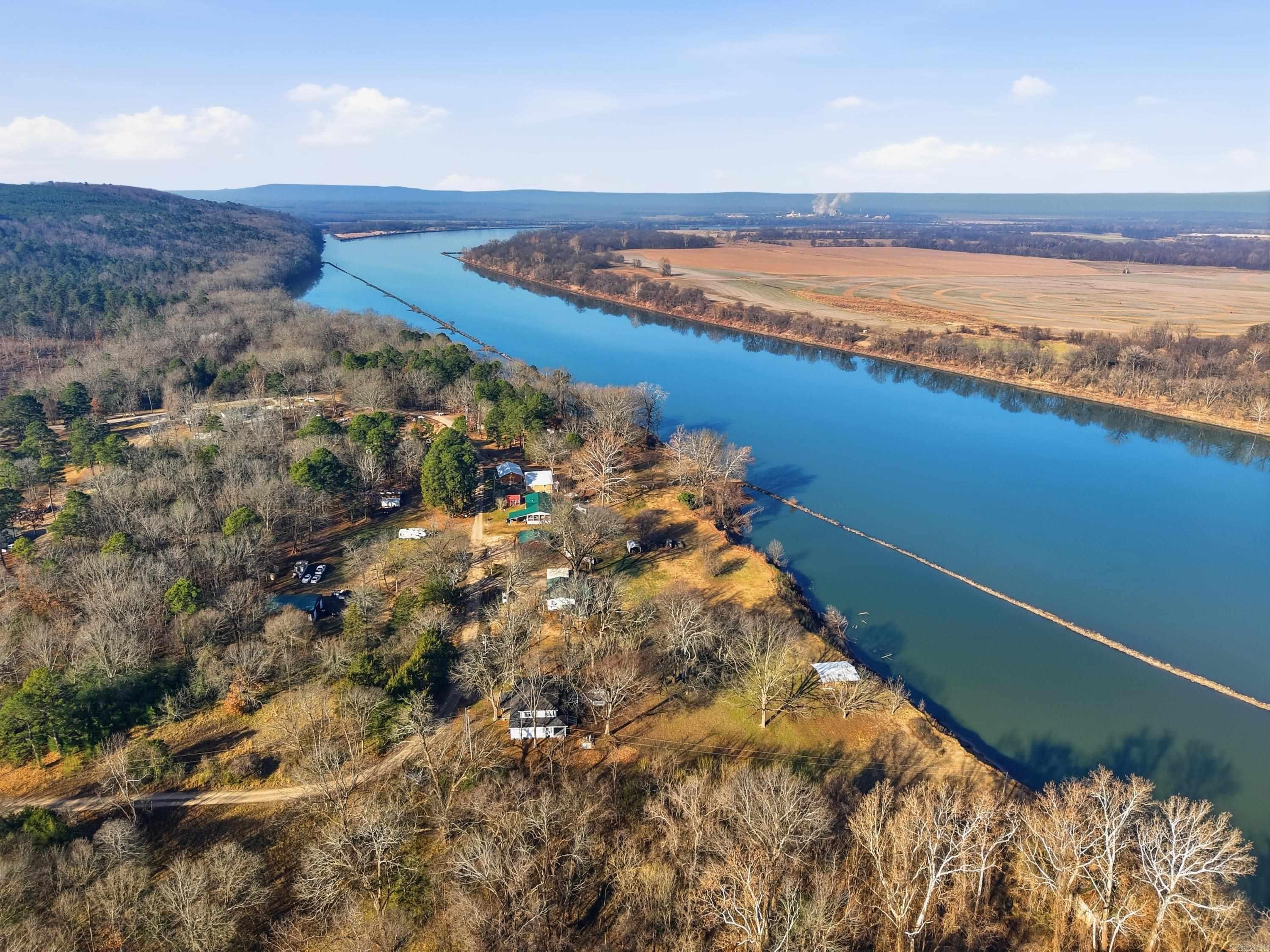 67 Turkey Run Loop Houston, AR 72070