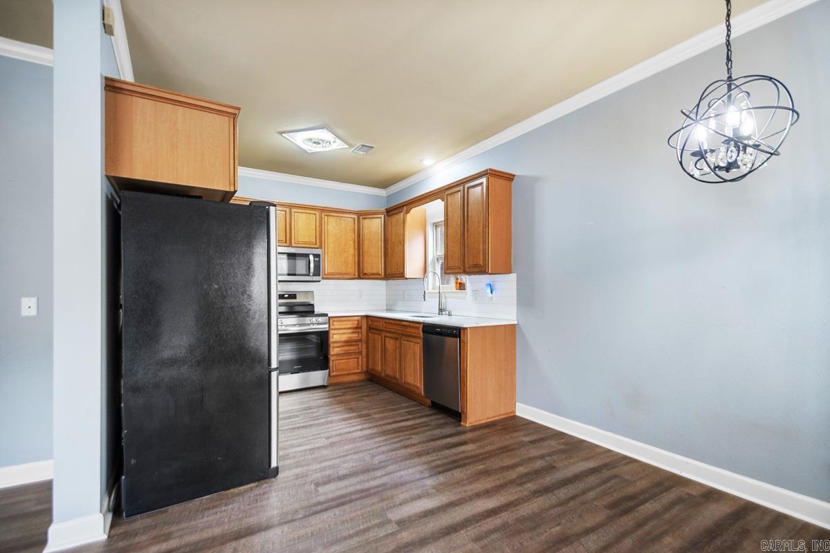 473 Wisteria  Bauxite, AR