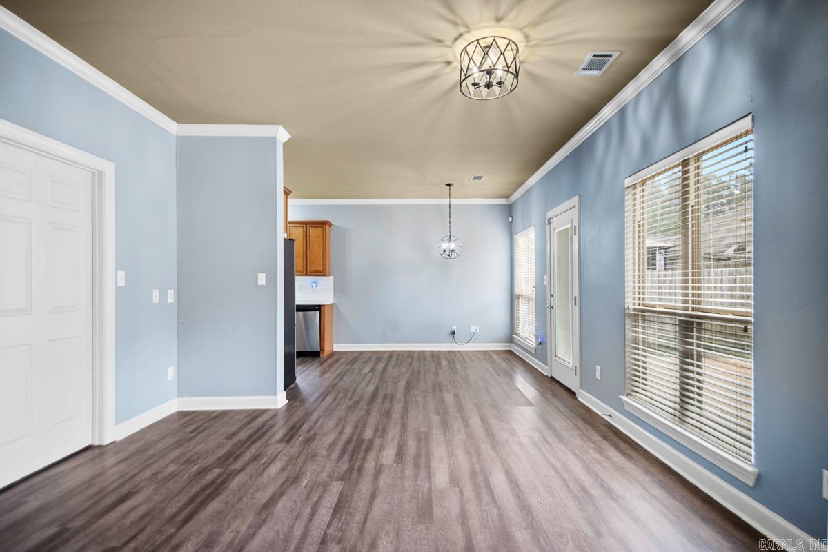 473 Wisteria  Bauxite, AR