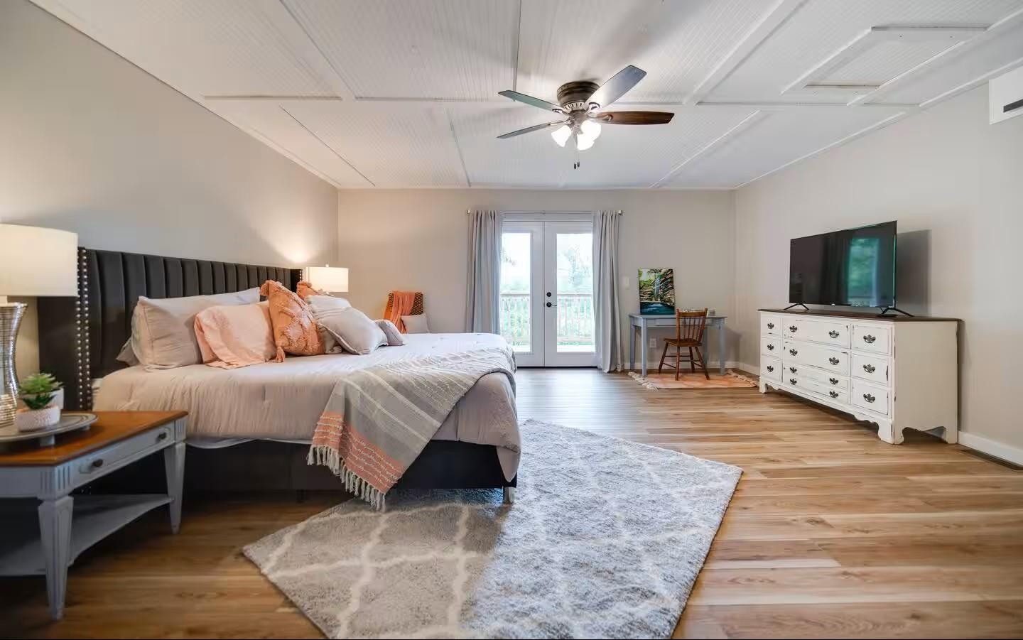 35 Riverbend Rd  Mammoth Spring, AR