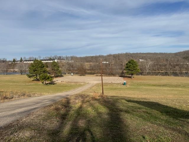 35 Riverbend Rd  Mammoth Spring, AR