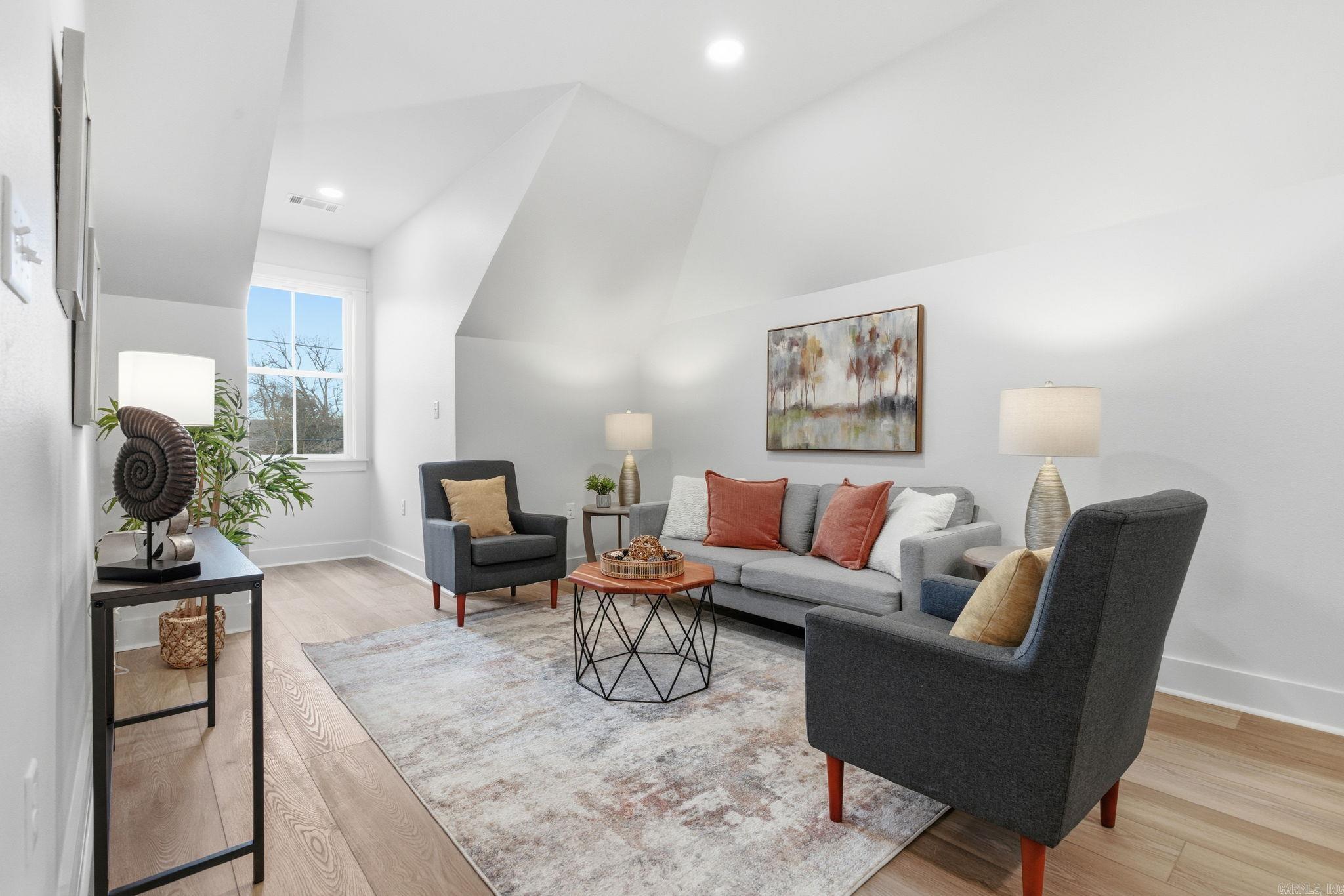 6300 Kenwood  Cammack Village, AR