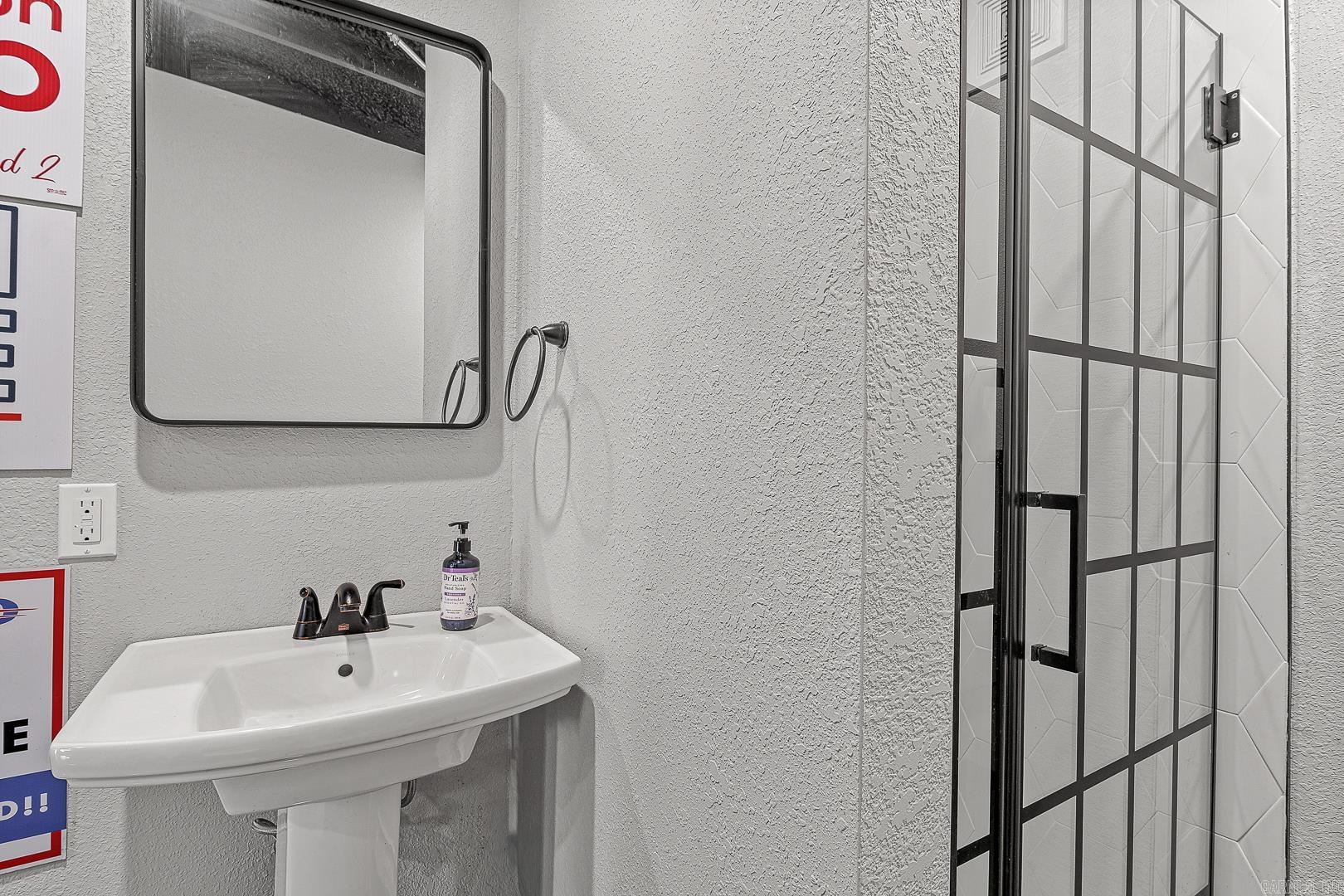 303 S 4th  Paragould, AR