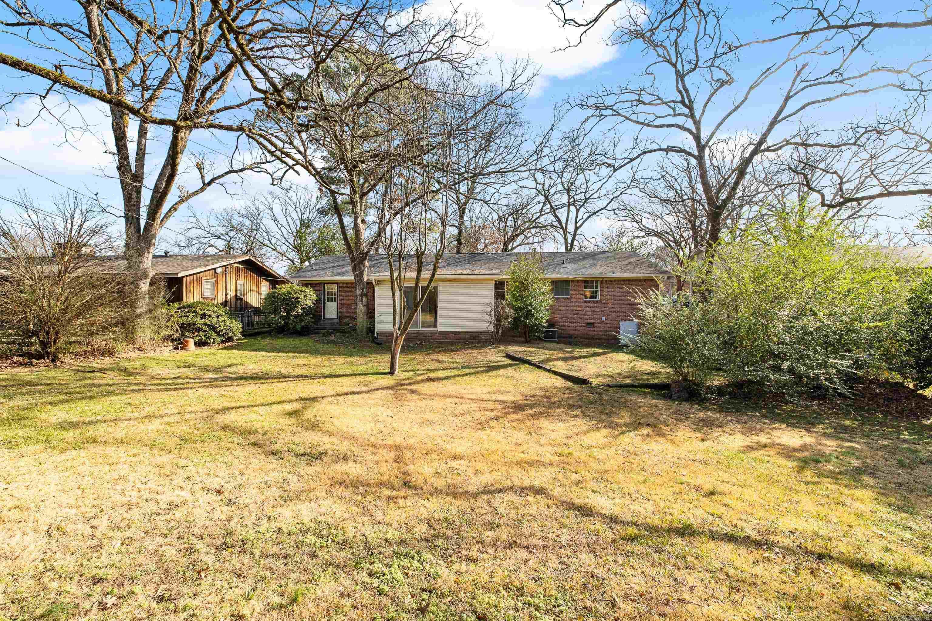 5209 N Cedar  North Little Rock, AR