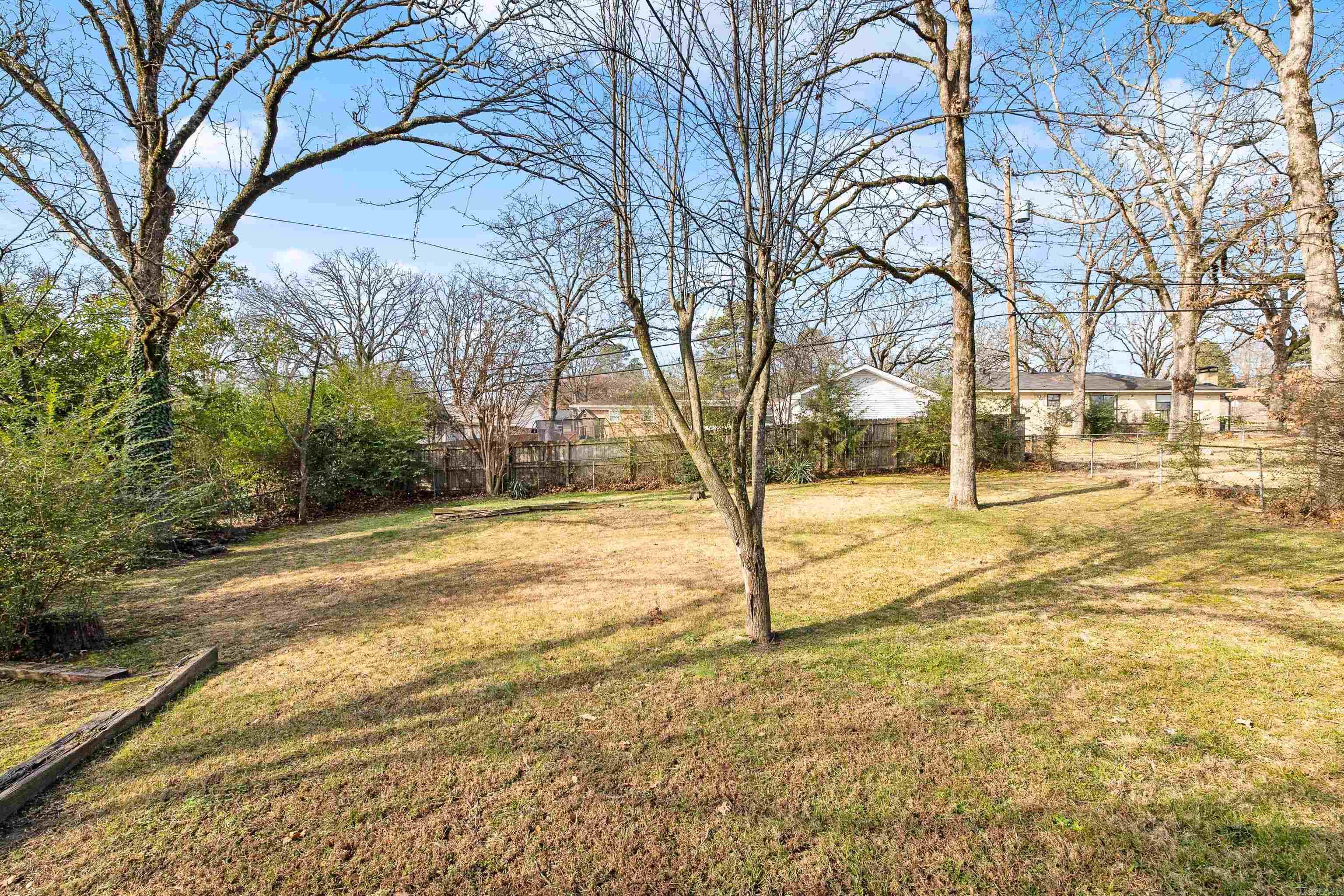 5209 N Cedar  North Little Rock, AR