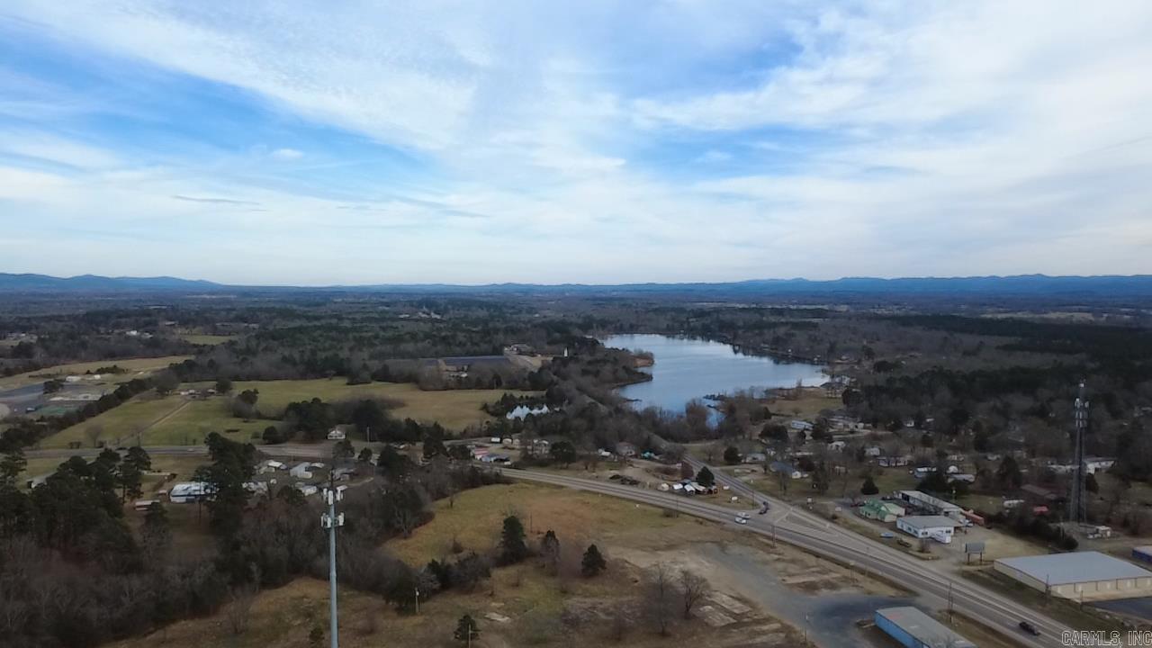 2006 N Hwy 71  Mena, AR