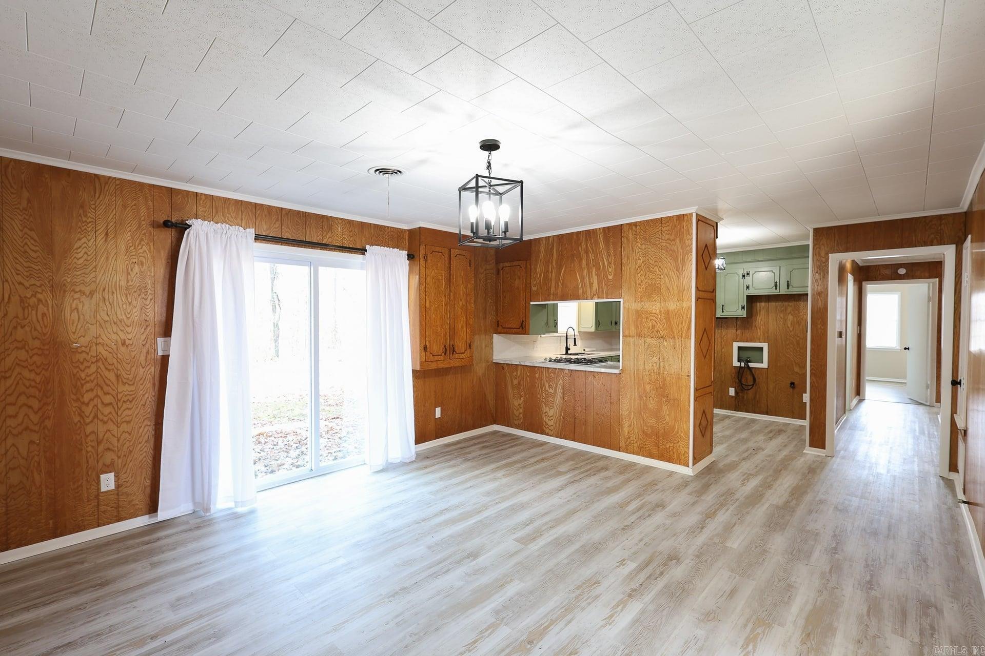 890 Nick Springs Rd  El Dorado, AR