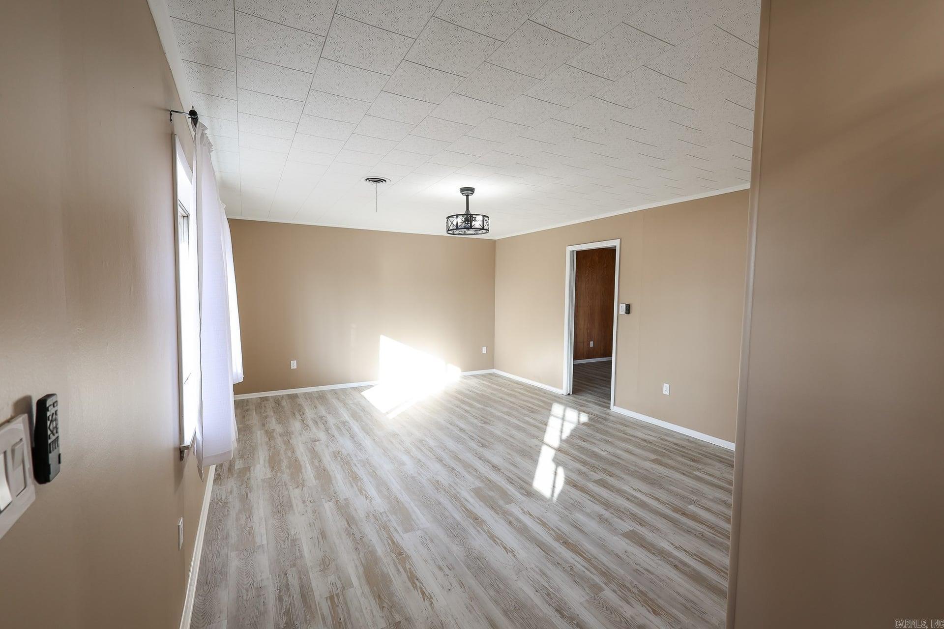 890 Nick Springs Rd  El Dorado, AR