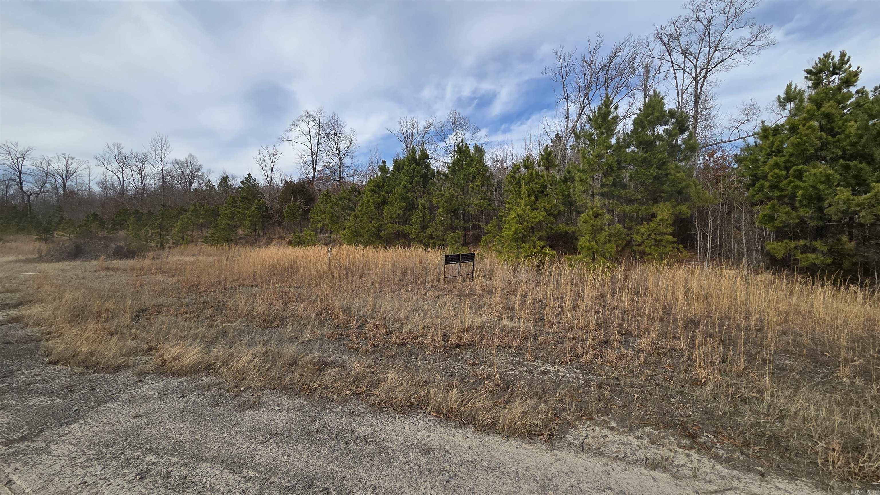 5975 Greers Ferry  Greers Ferry, AR