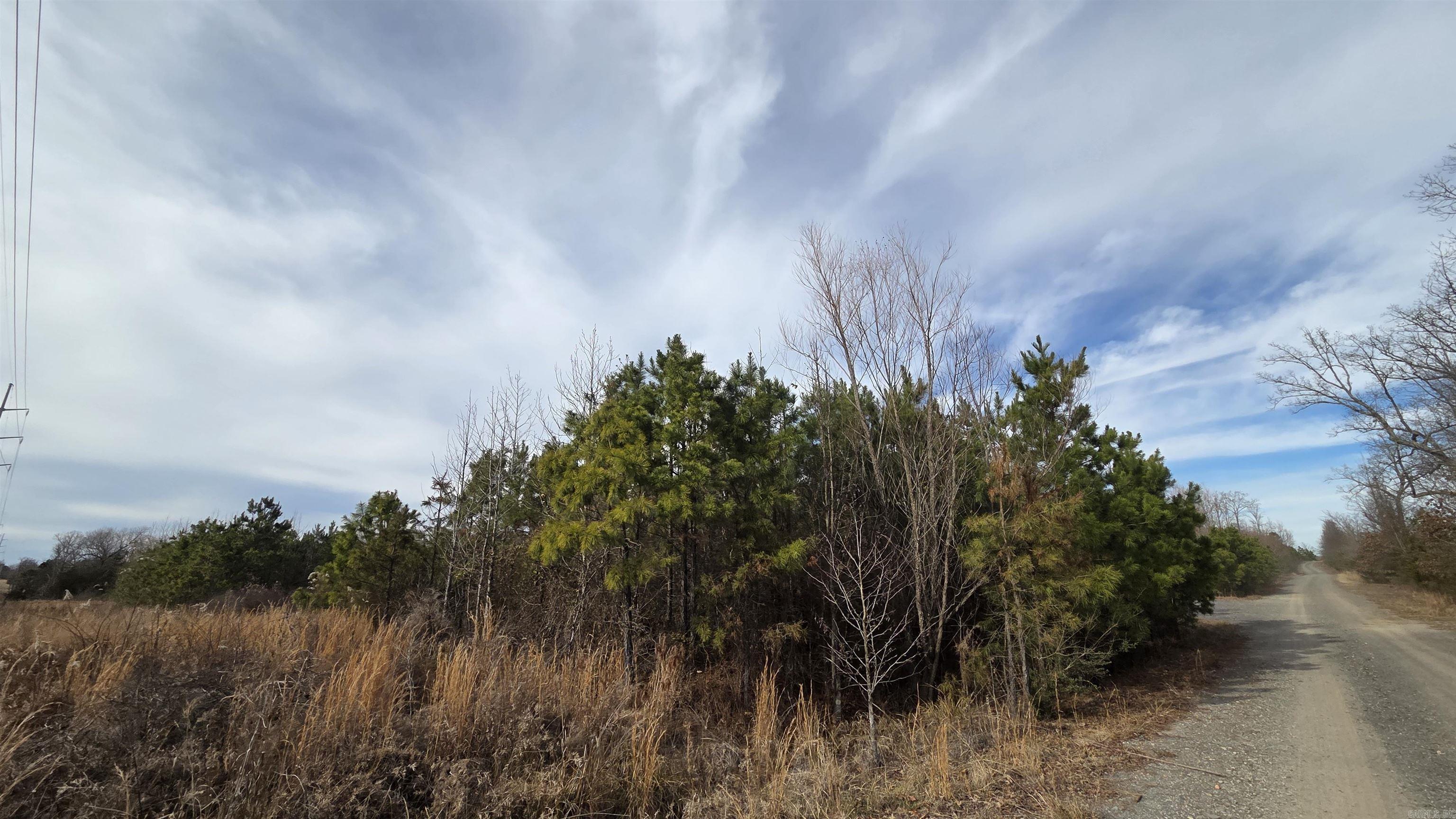 5975 Greers Ferry  Greers Ferry, AR