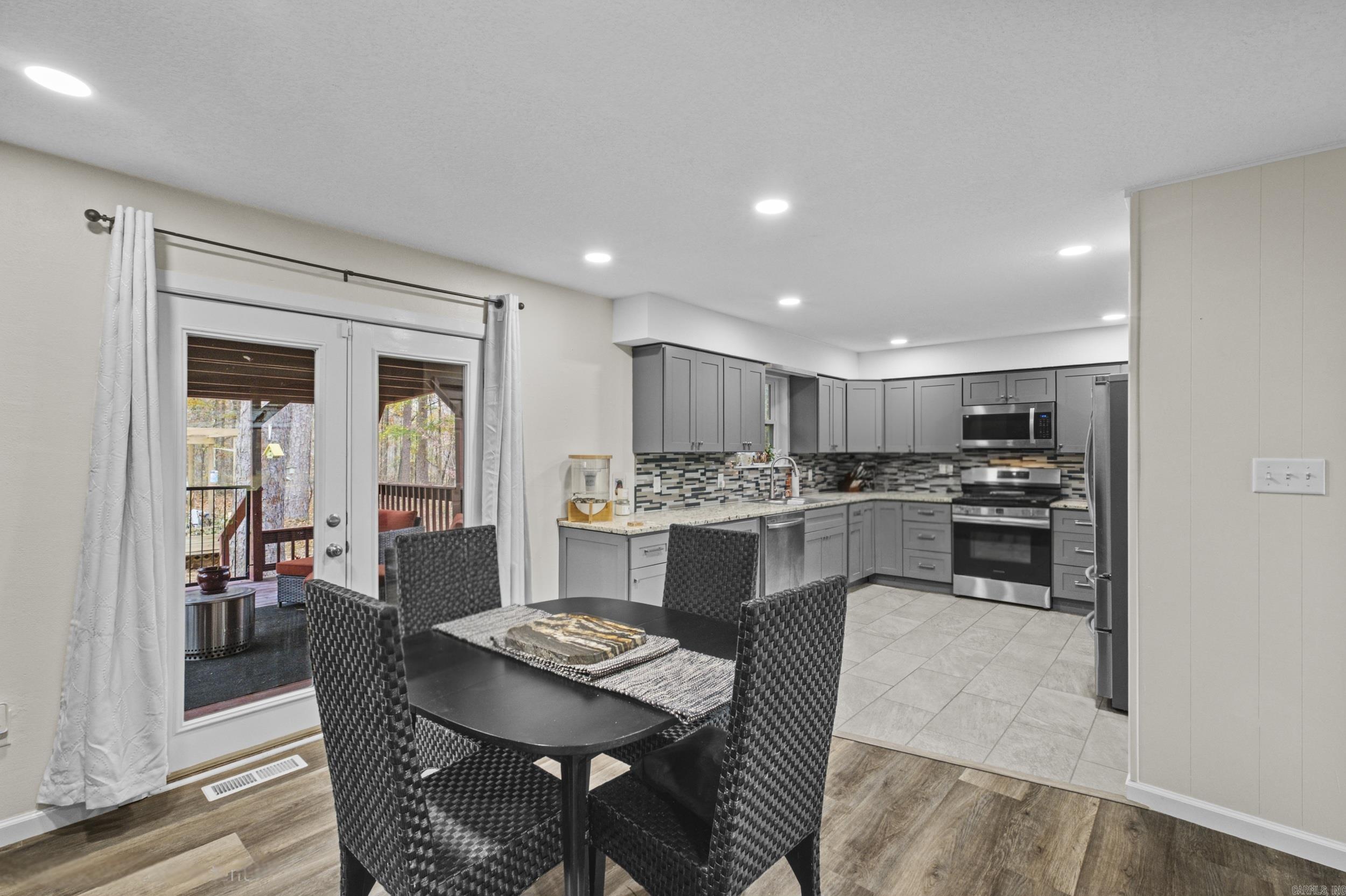 130 Church Camp Rd  Higden, AR