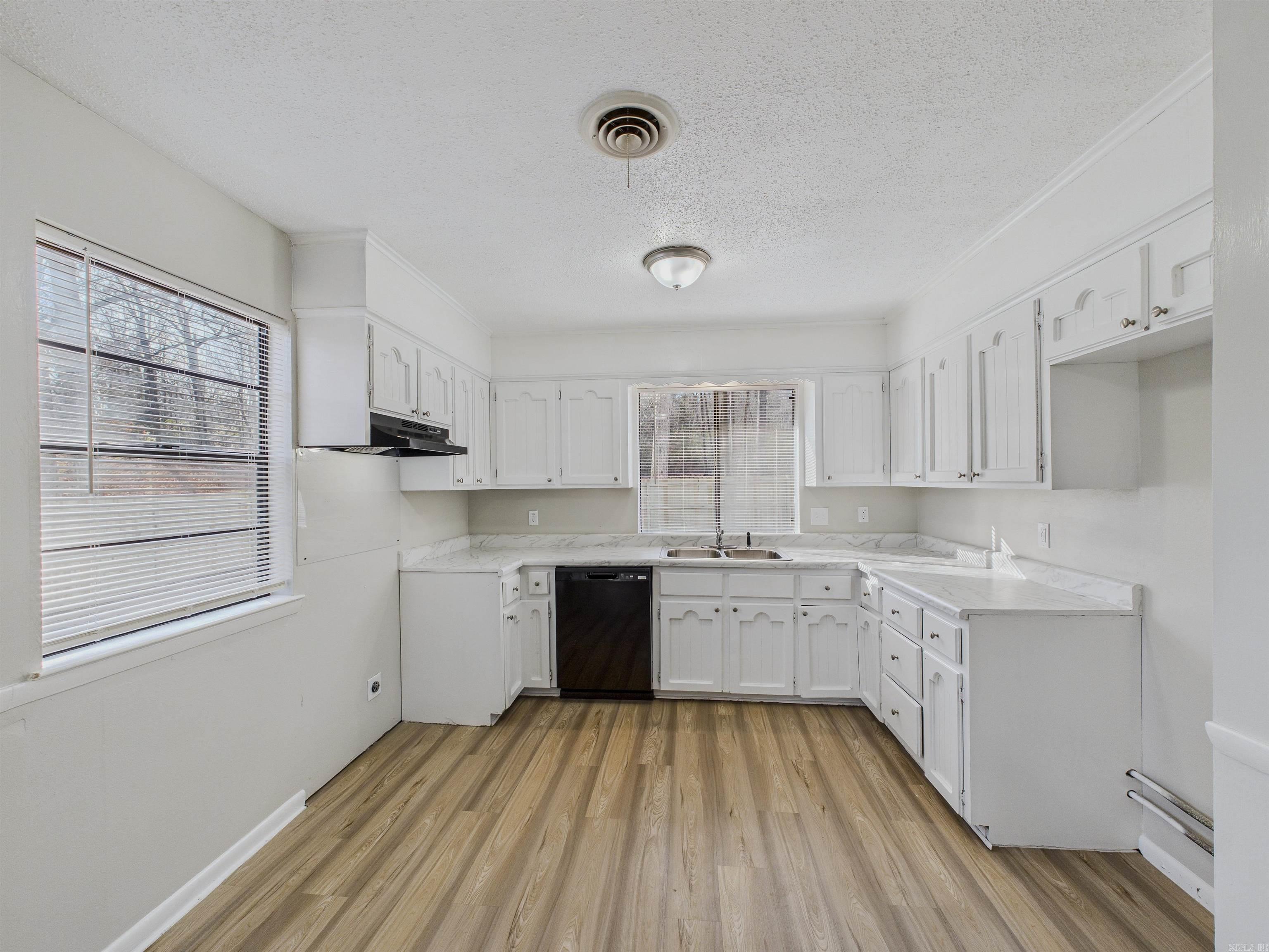 3000 Stephanie  Little Rock, AR