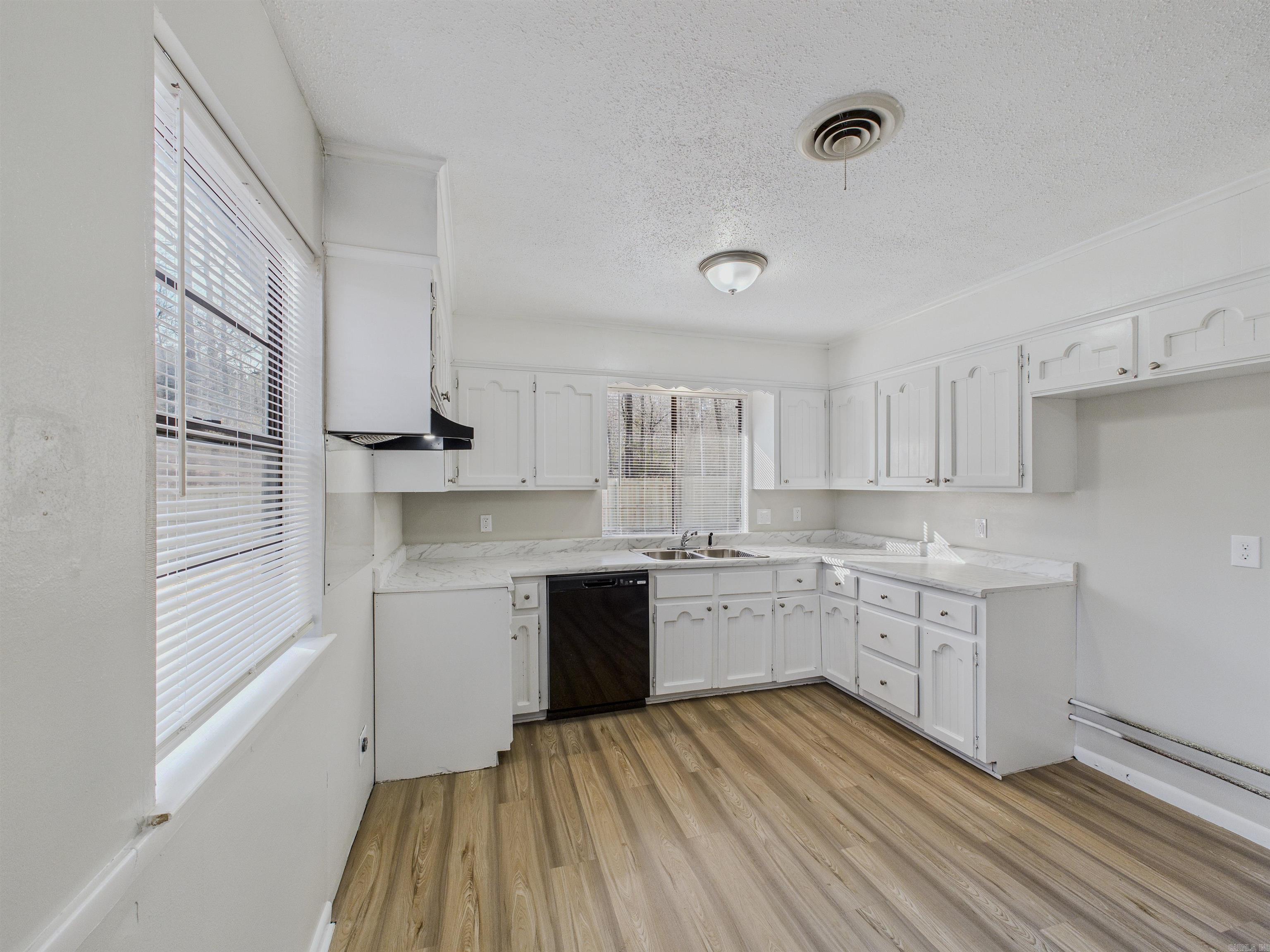 3000 Stephanie  Little Rock, AR