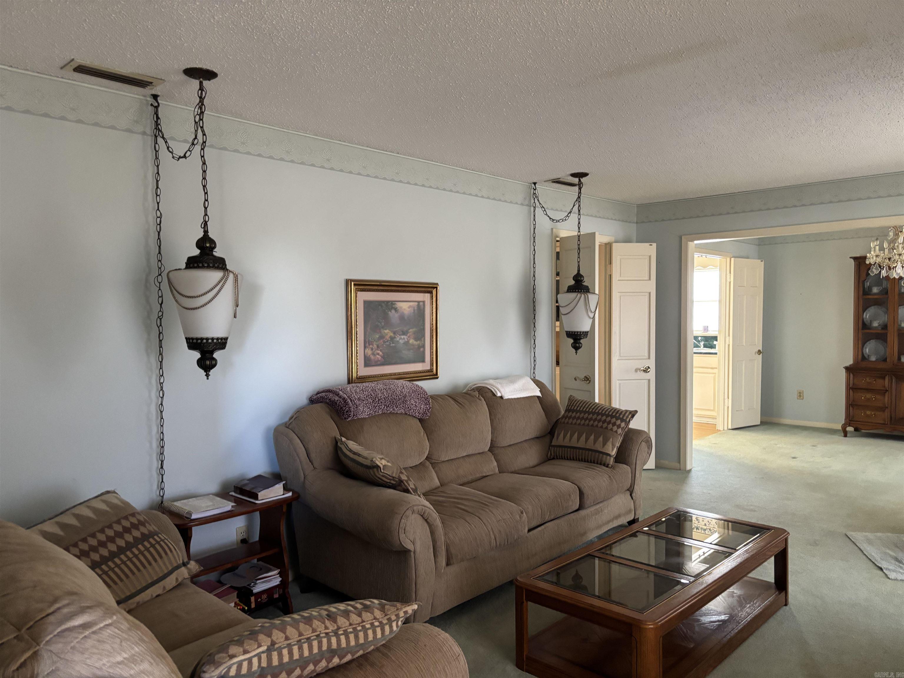 107 W Cloverdale  Brinkley, AR