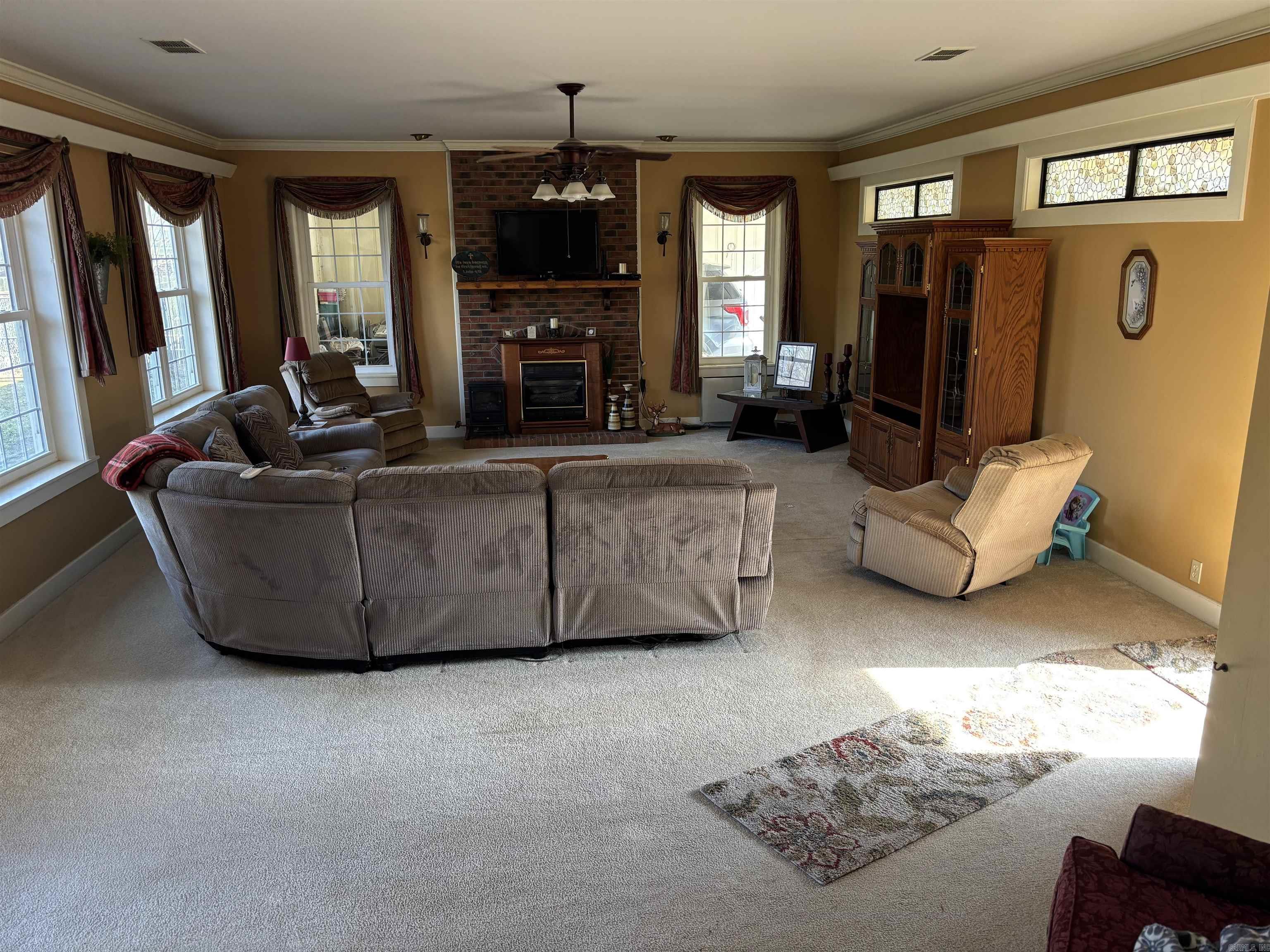 107 W Cloverdale  Brinkley, AR