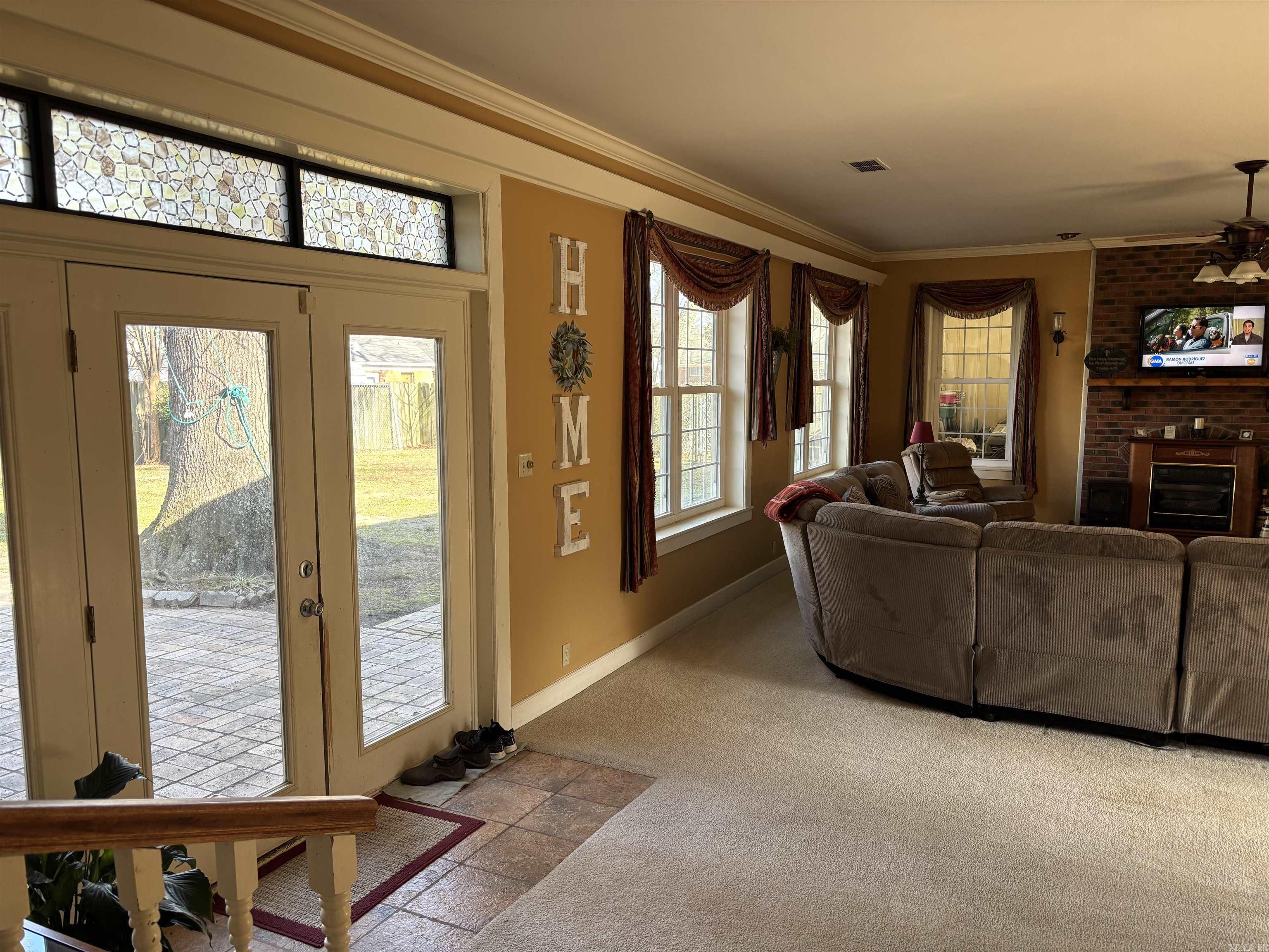 107 W Cloverdale  Brinkley, AR