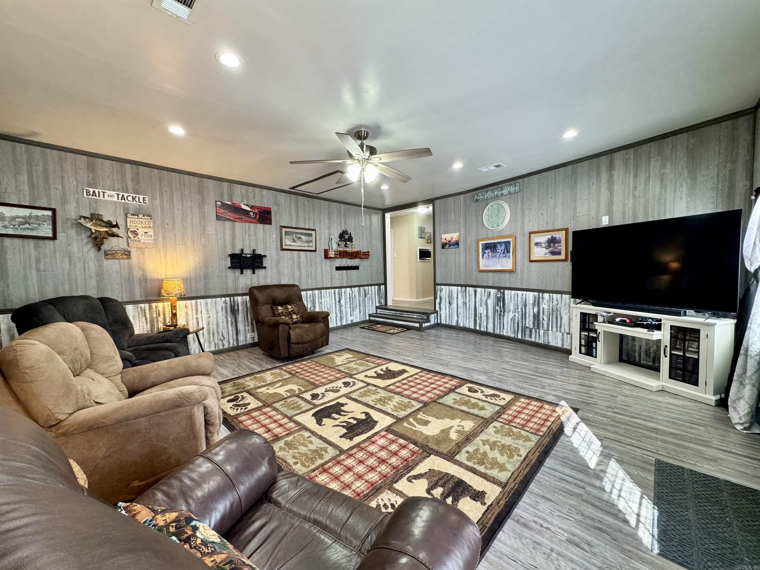 13 Lake Road Atkins, AR 72823