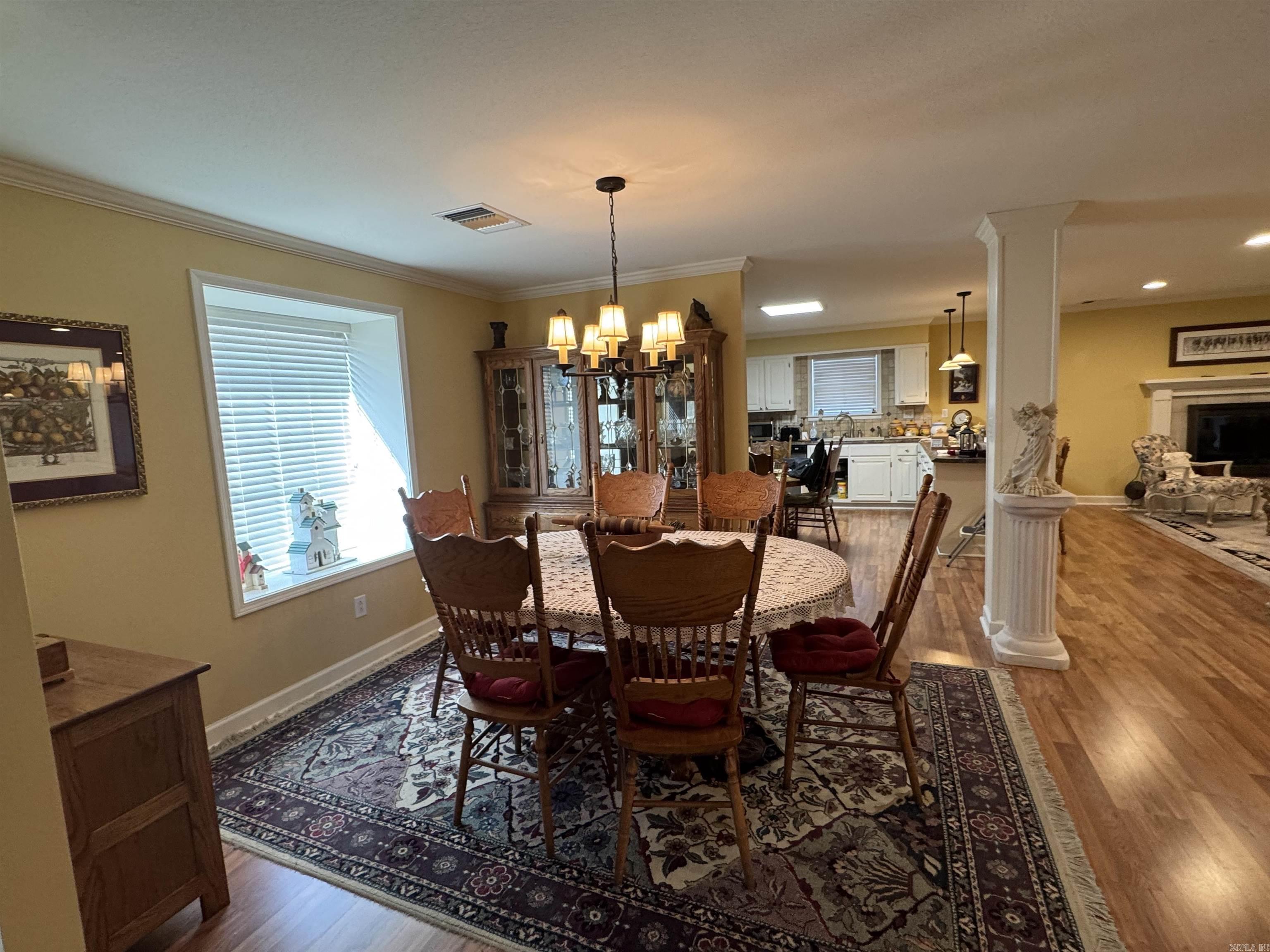 2111 S Oak  Stuttgart, AR