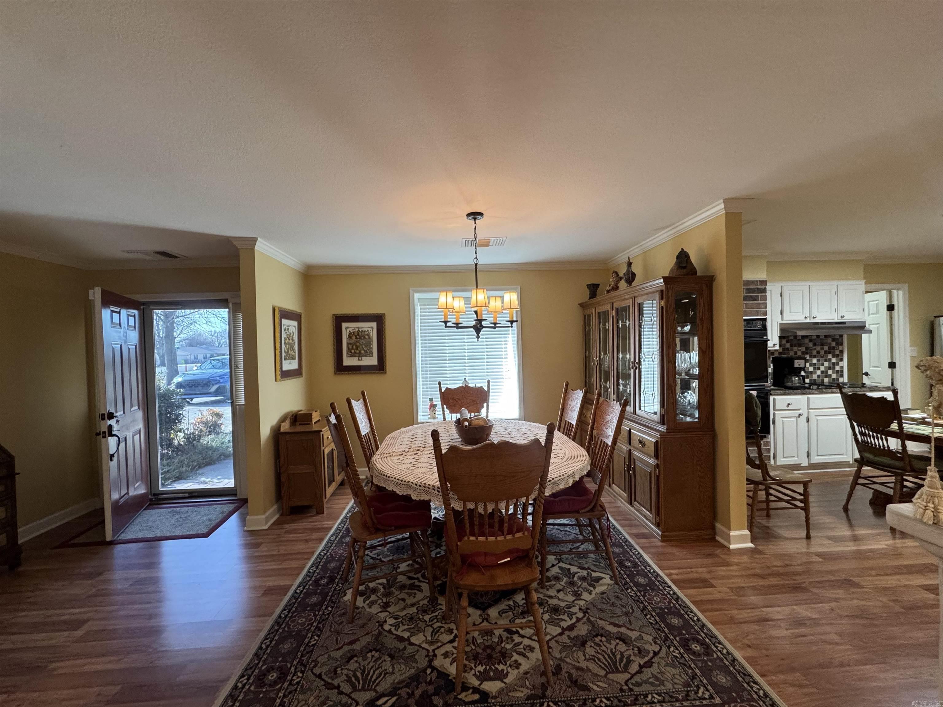 2111 S Oak  Stuttgart, AR